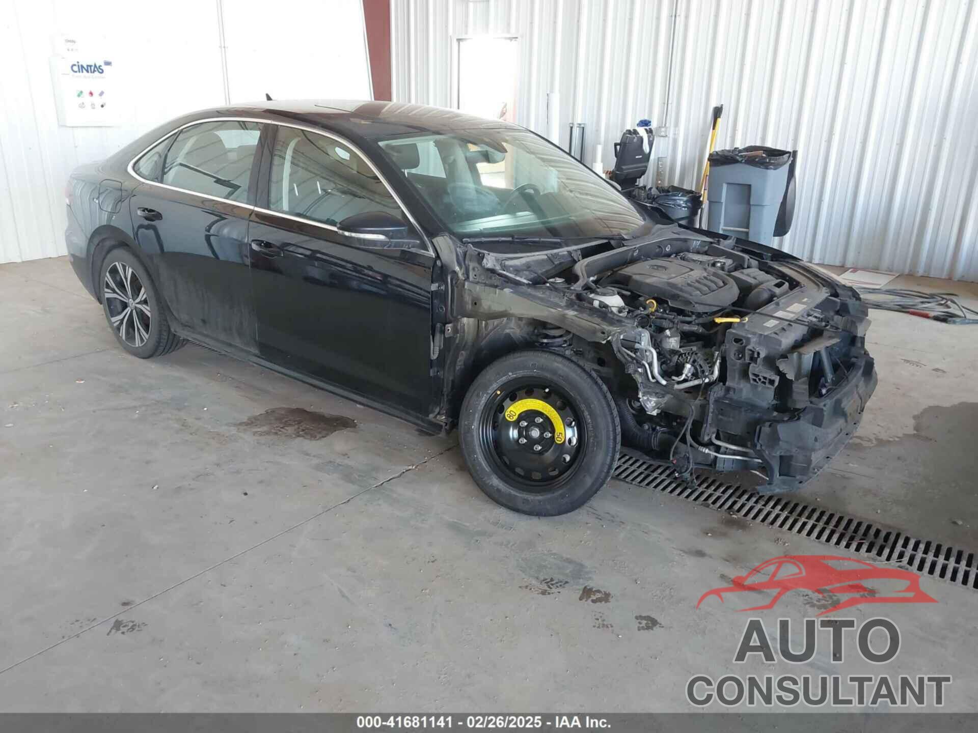 VOLKSWAGEN PASSAT 2021 - 1VWSA7A39MC001172