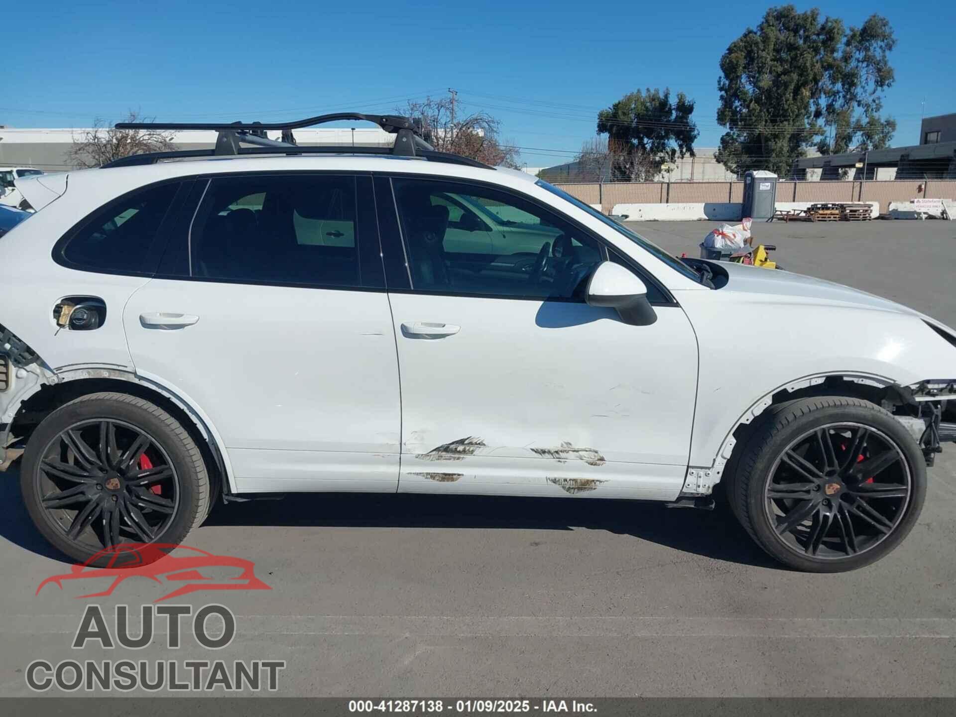 PORSCHE CAYENNE 2013 - WP1AD2A22DLA71143