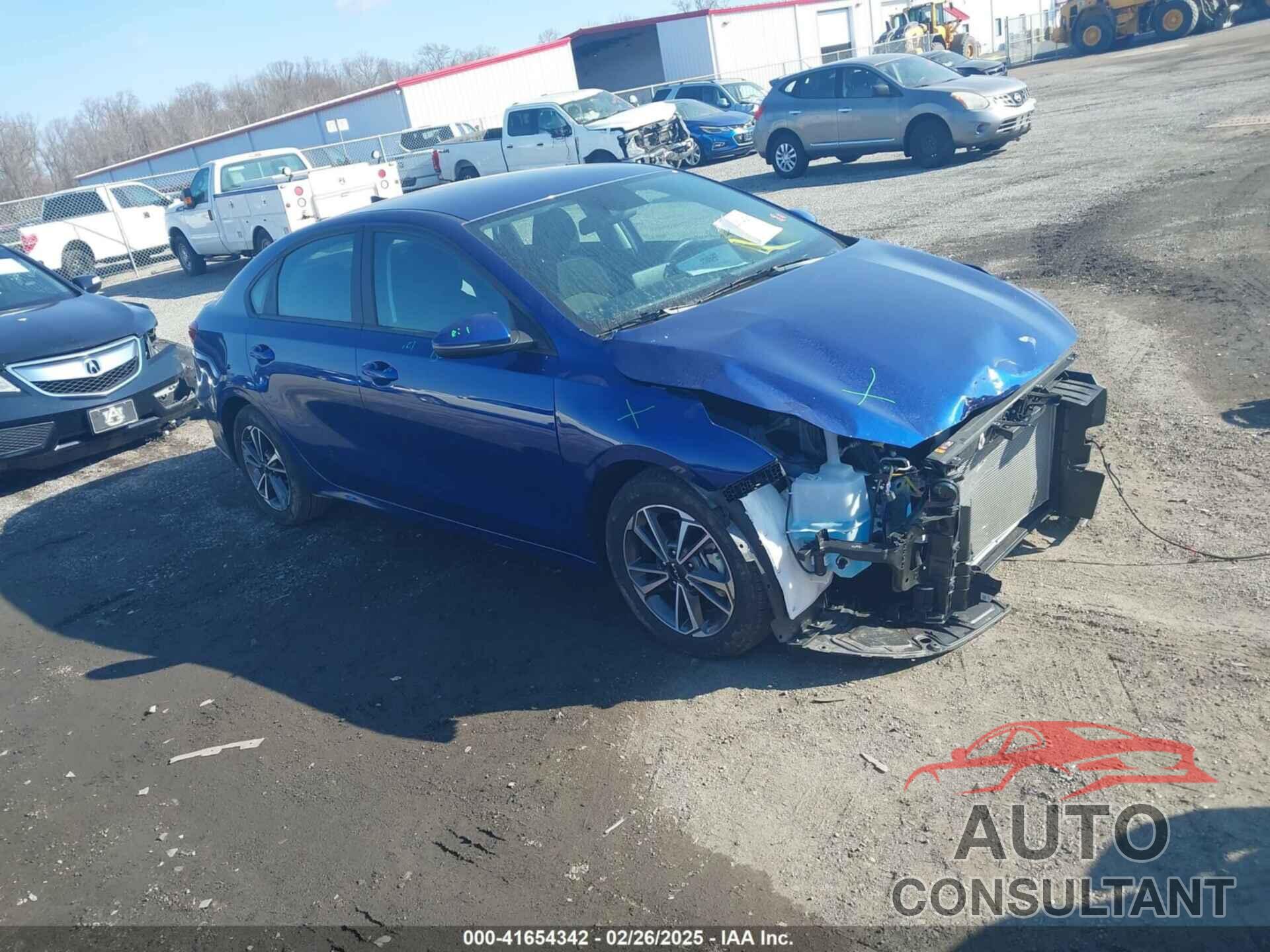 KIA FORTE 2023 - 3KPF24AD4PE676904