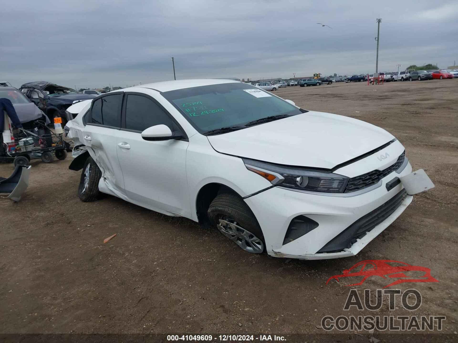 KIA FORTE 2024 - 3KPF24AD5RE827588