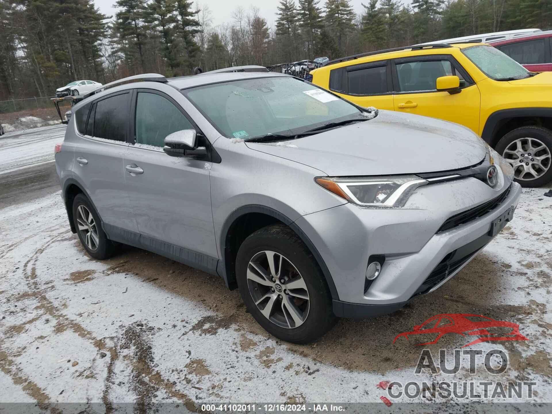 TOYOTA RAV4 2017 - 2T3RFREV3HW685195