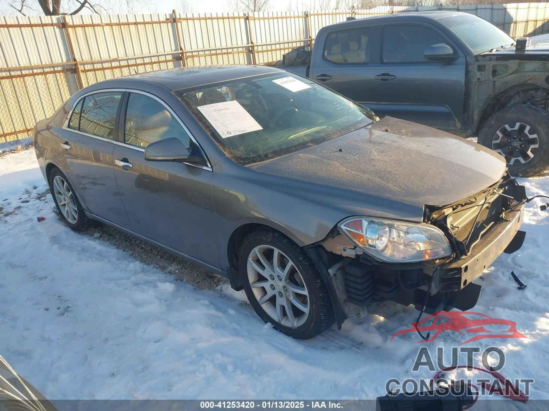 CHEVROLET MALIBU 2011 - 1G1ZE5E11BF254820