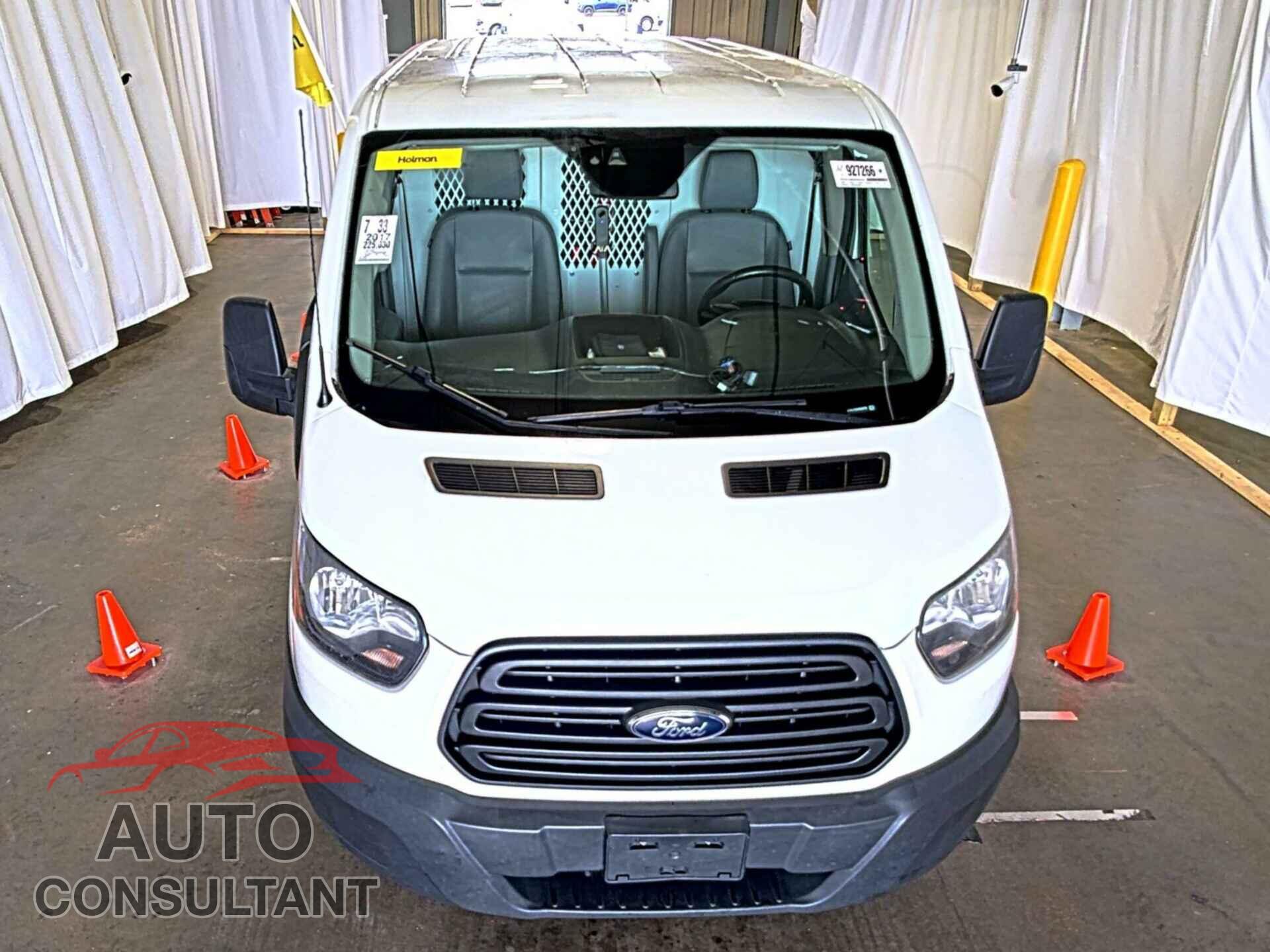 FORD TRANSIT 2017 - 1FTYE1YM8HKA82254
