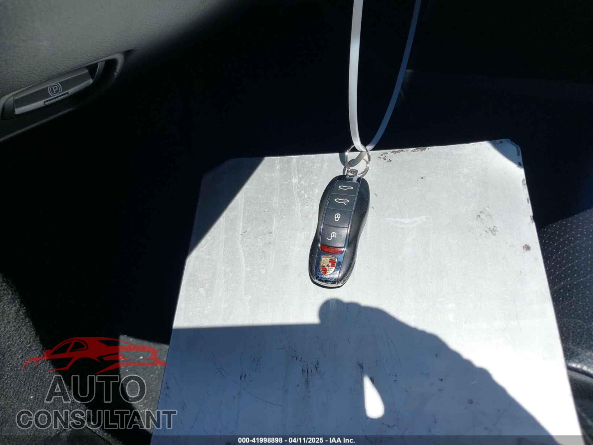 PORSCHE 718 BOXSTER 2018 - WP0CA2A81JS210719