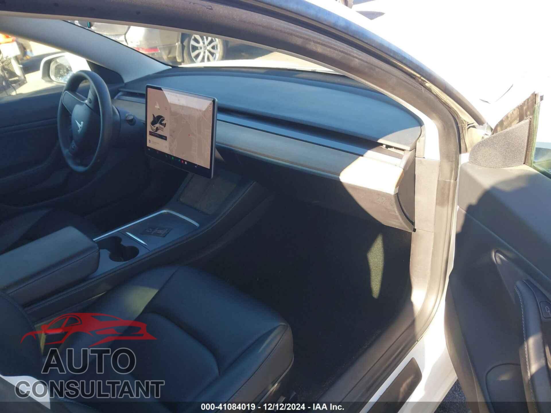 TESLA MODEL 3 2021 - 5YJ3E1EB3MF902079