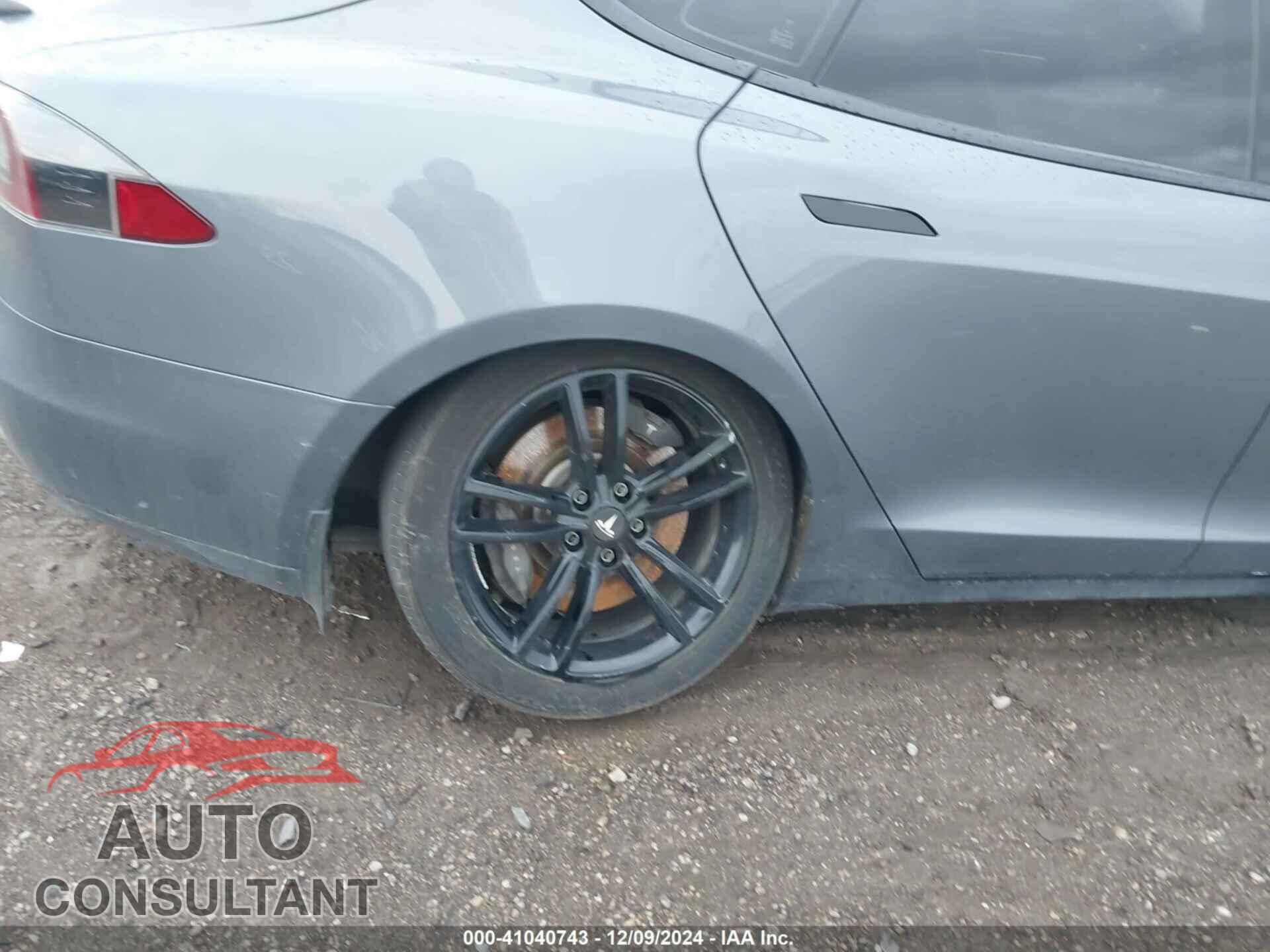 TESLA MODEL S 2013 - 5YJSA1CNXDFP23056