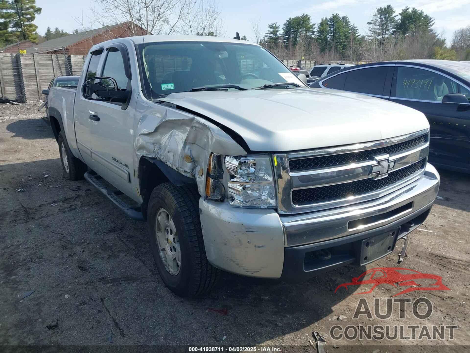 CHEVROLET SILVERADO 1500 2011 - 1GCRKREA8BZ291434