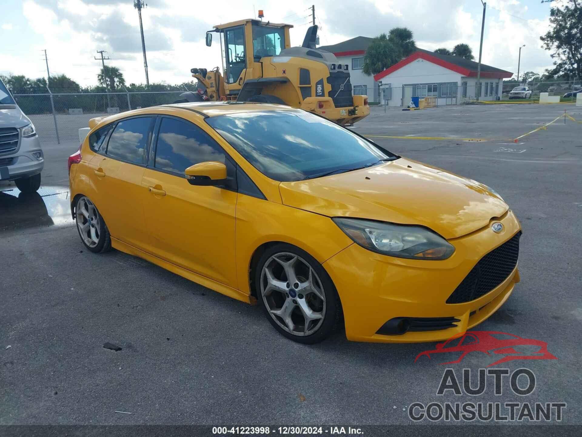 FORD FOCUS ST 2013 - 1FADP3L94DL127028