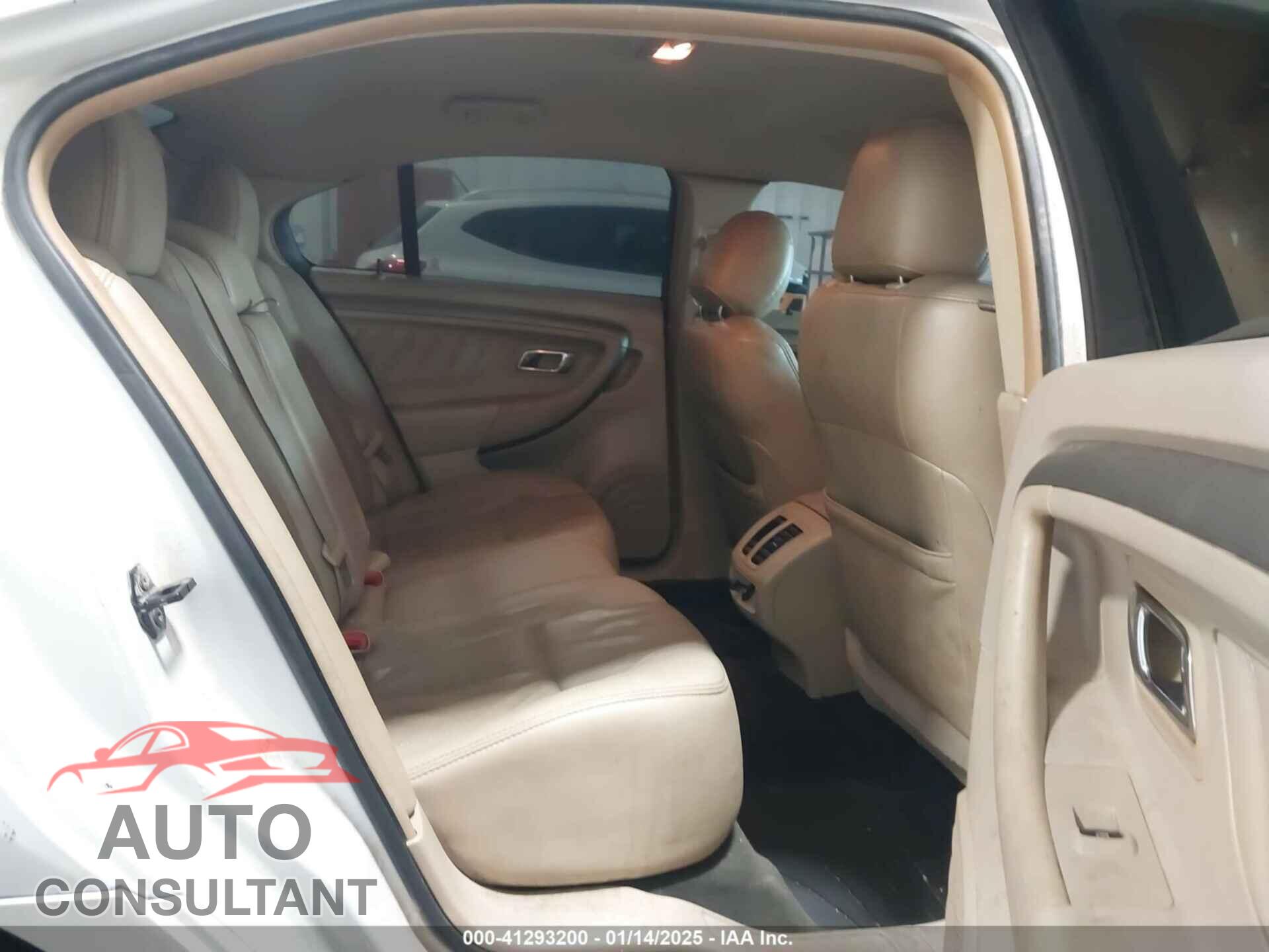 FORD TAURUS 2014 - 1FAHP2E84EG150982