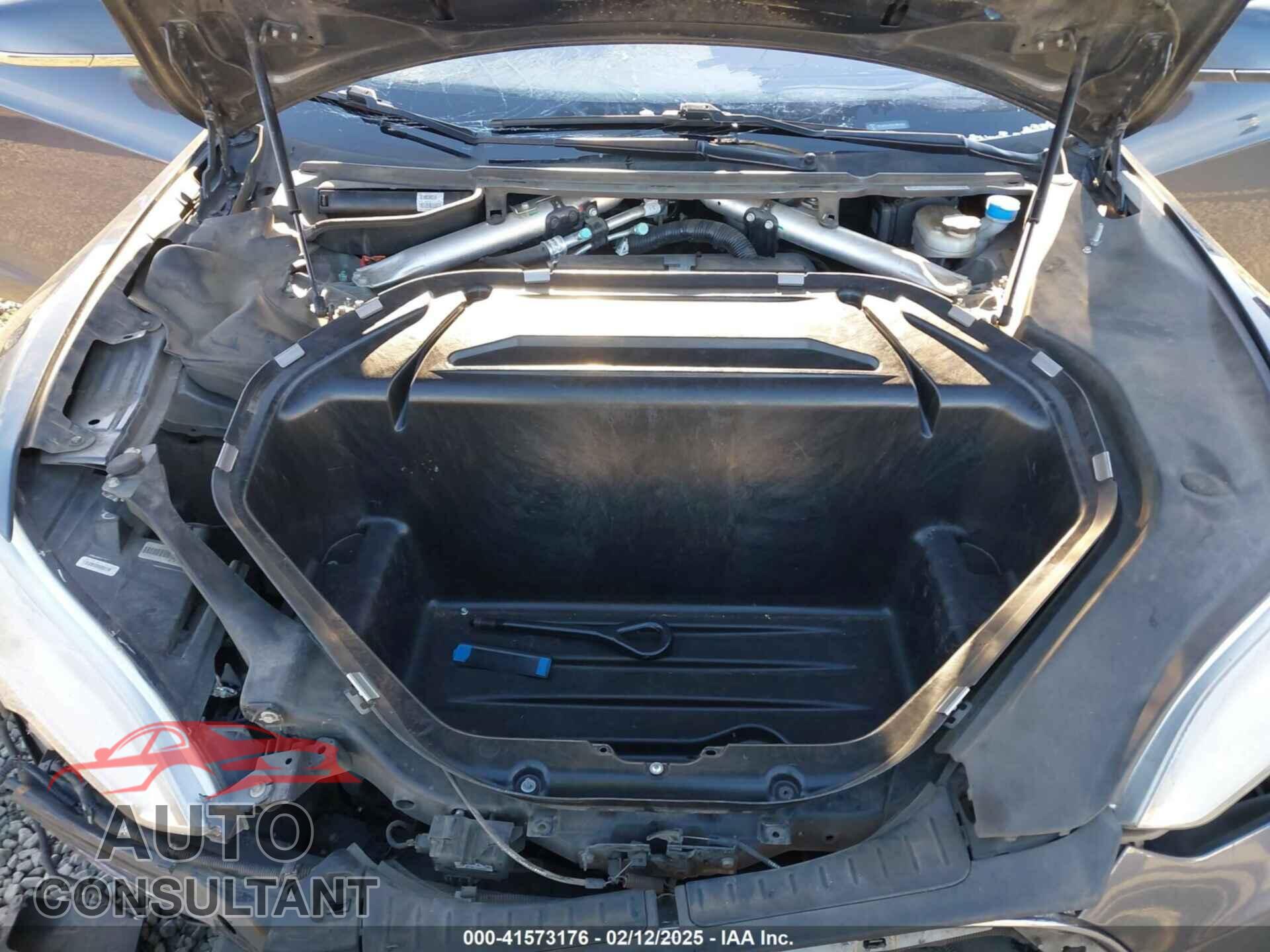 TESLA MODEL S 2014 - 5YJSA1H23EFP64452