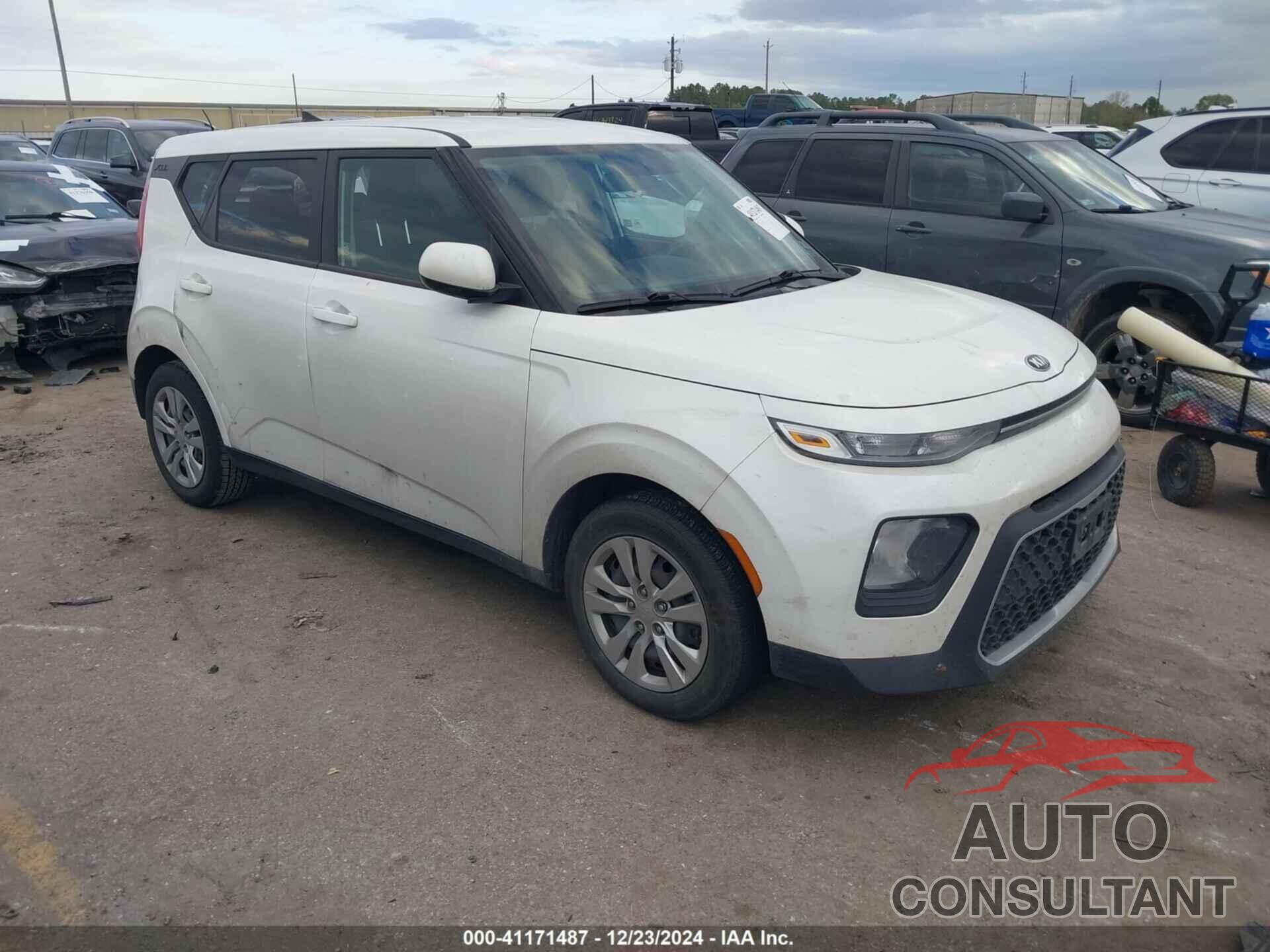 KIA SOUL 2020 - KNDJ23AU8L7703083