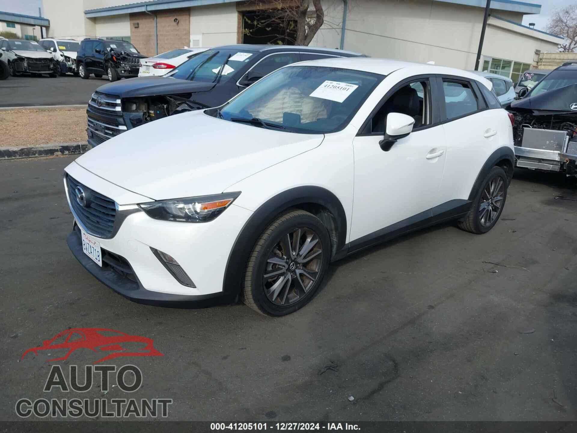 MAZDA CX-3 2017 - JM1DKFC75H0144601
