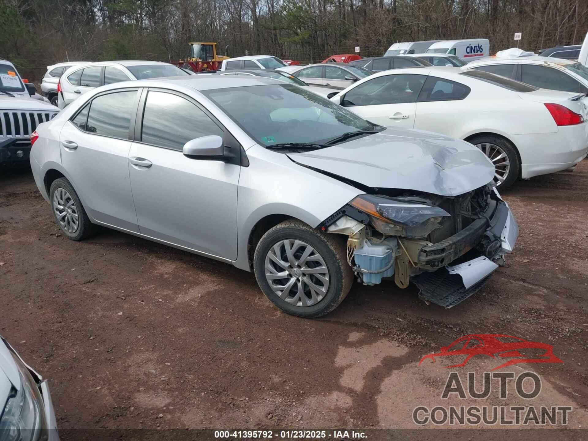 TOYOTA COROLLA 2018 - 2T1BURHEXJC122342