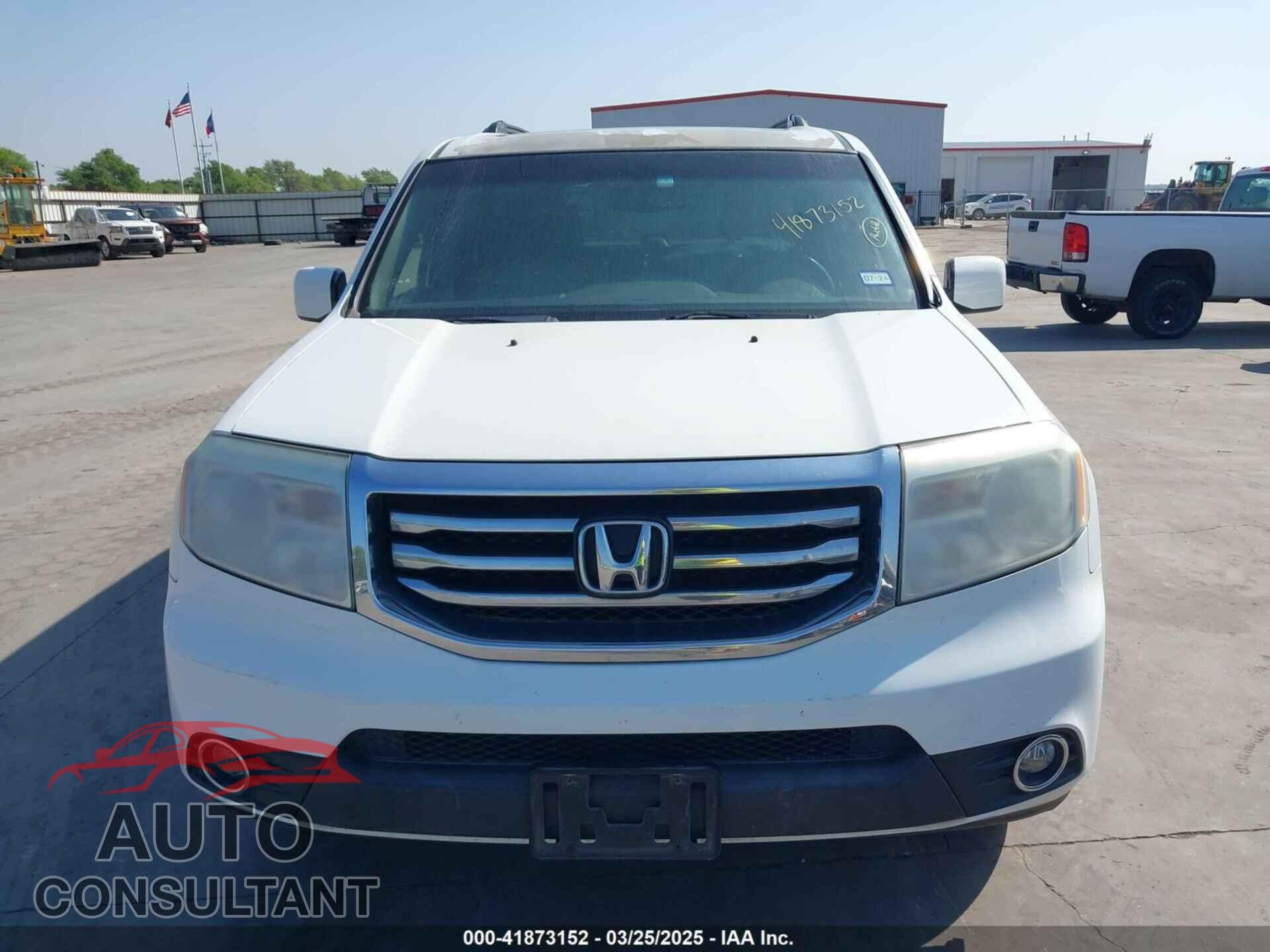 HONDA PILOT 2015 - 5FNYF4H56FB061663