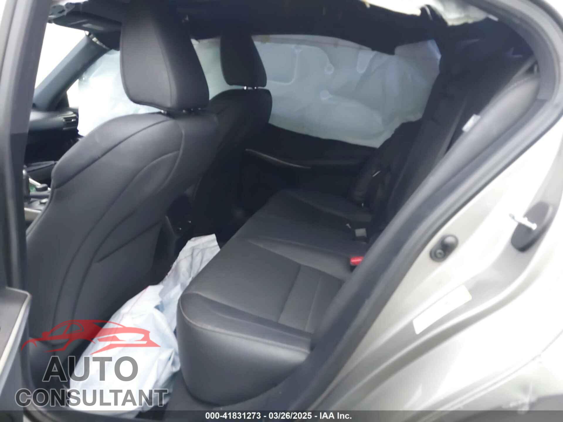 LEXUS IS 2019 - JTHBA1D21K5088150