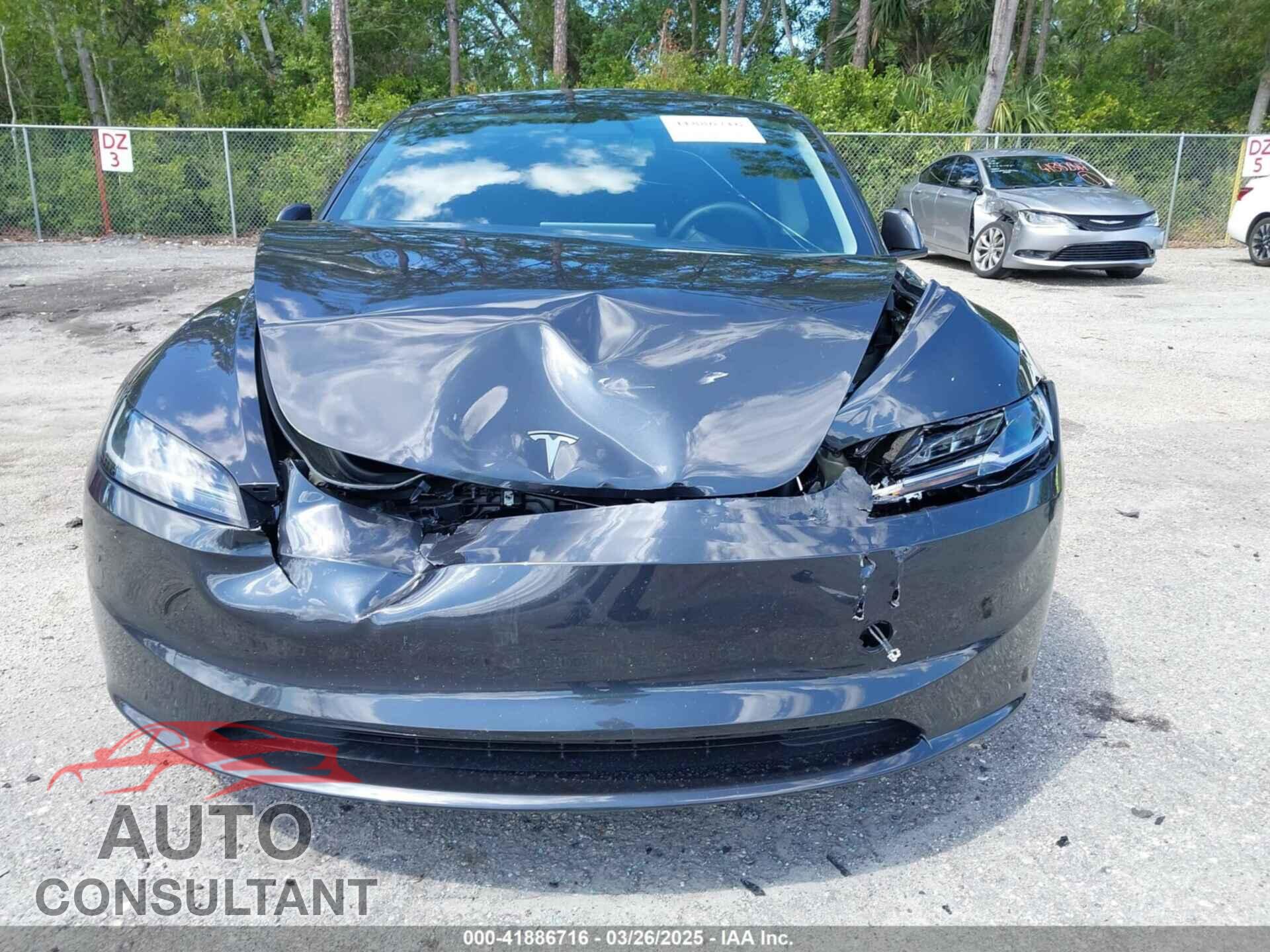 TESLA MODEL 3 2025 - 5YJ3E1EA9SF897555