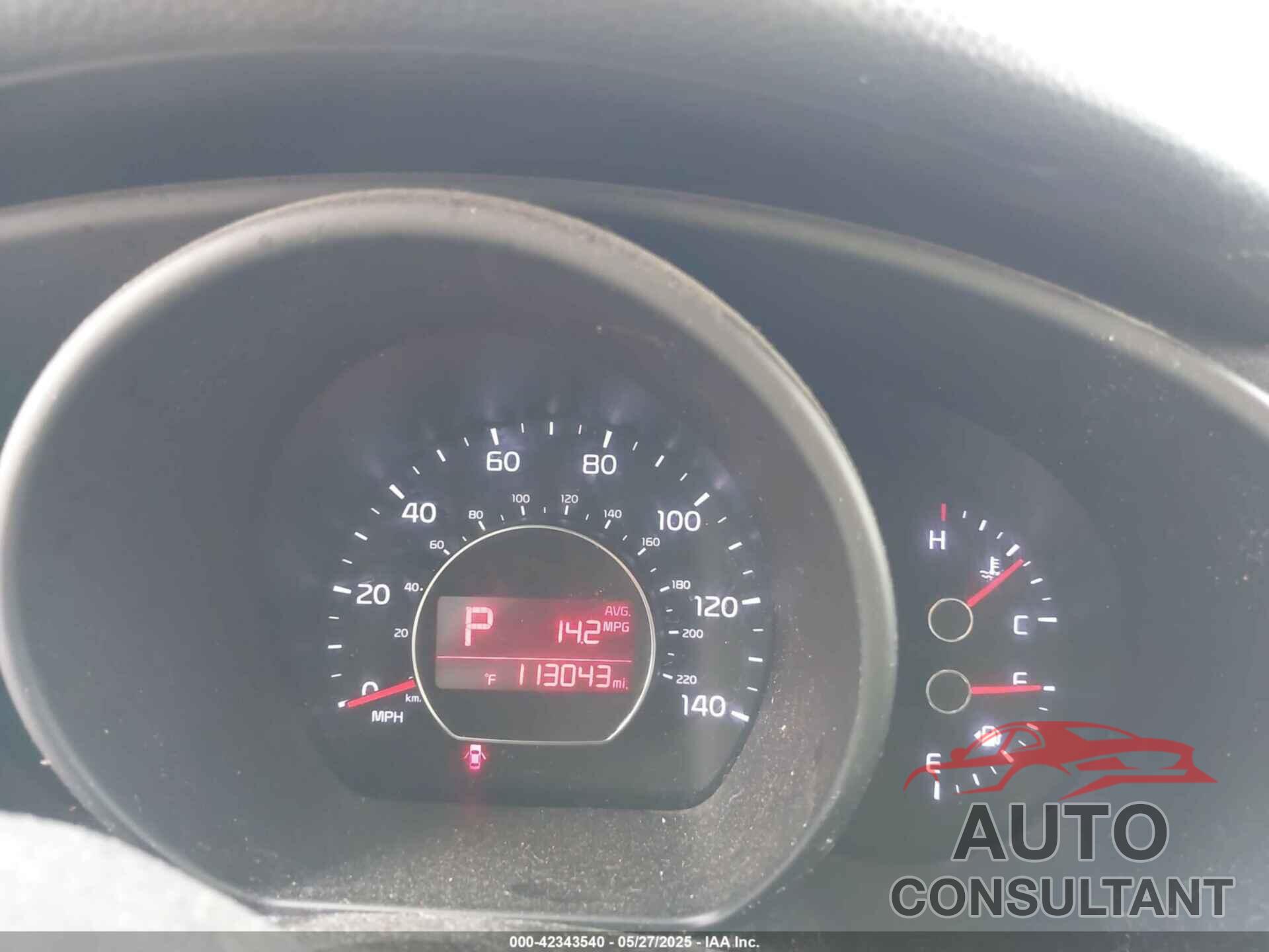 KIA SOUL 2016 - KNDJN2A2XG7370231