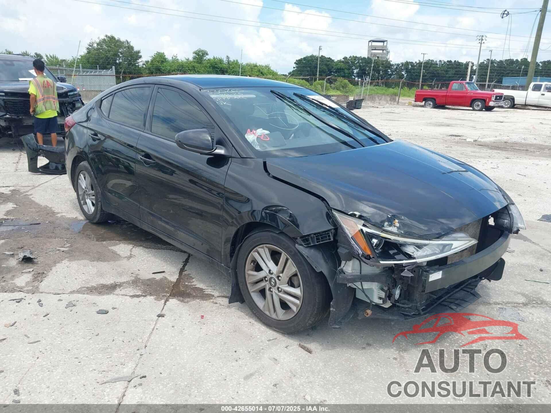 HYUNDAI ELANTRA 2020 - 5NPD84LF6LH618710