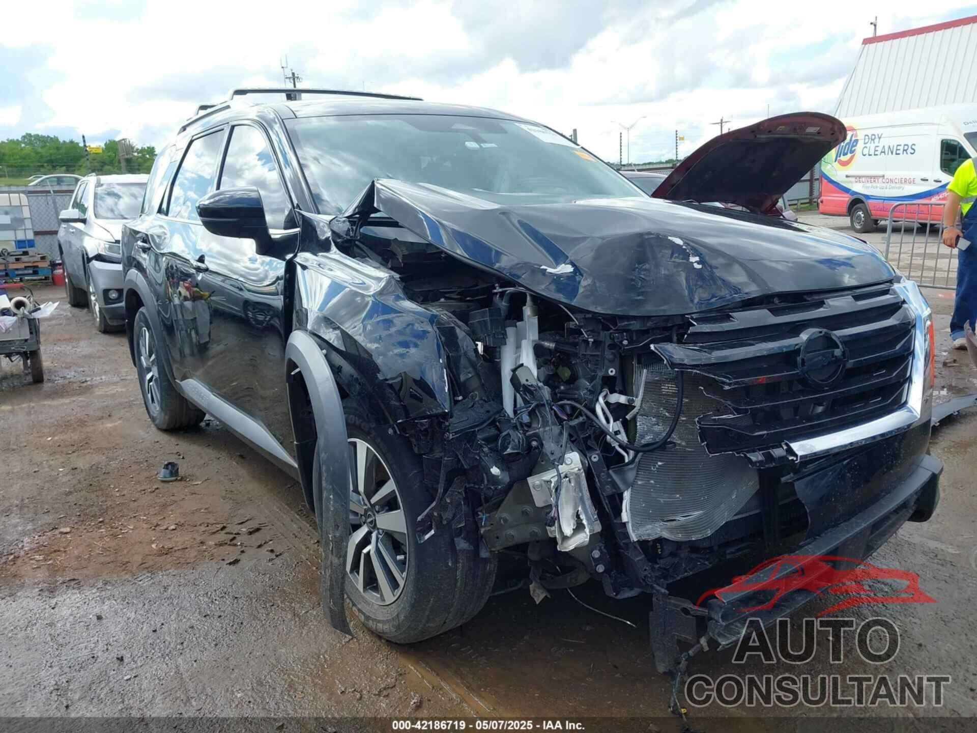 NISSAN PATHFINDER 2024 - 5N1DR3CA8RC211175