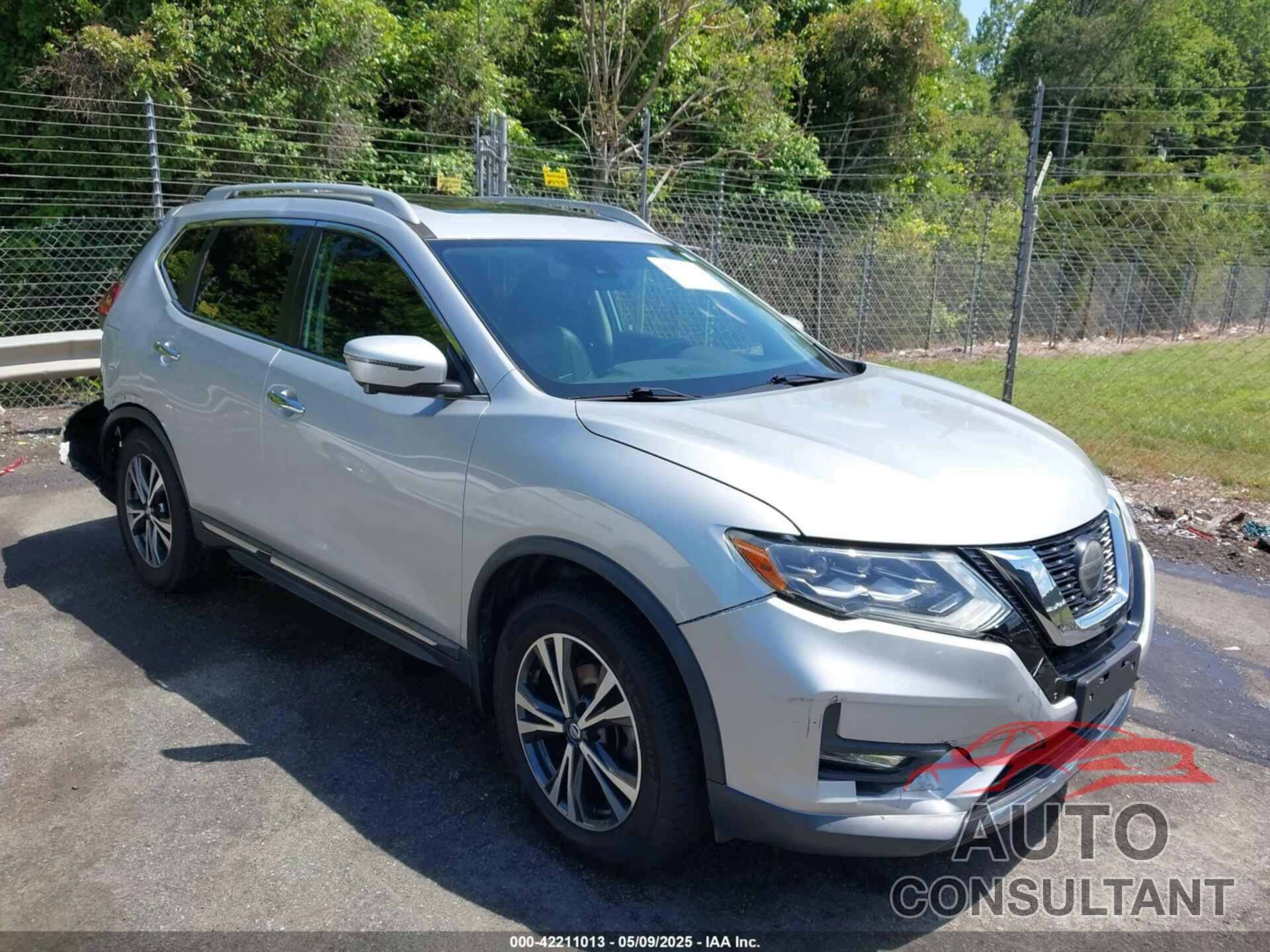 NISSAN ROGUE 2018 - 5N1AT2MV9JC712547