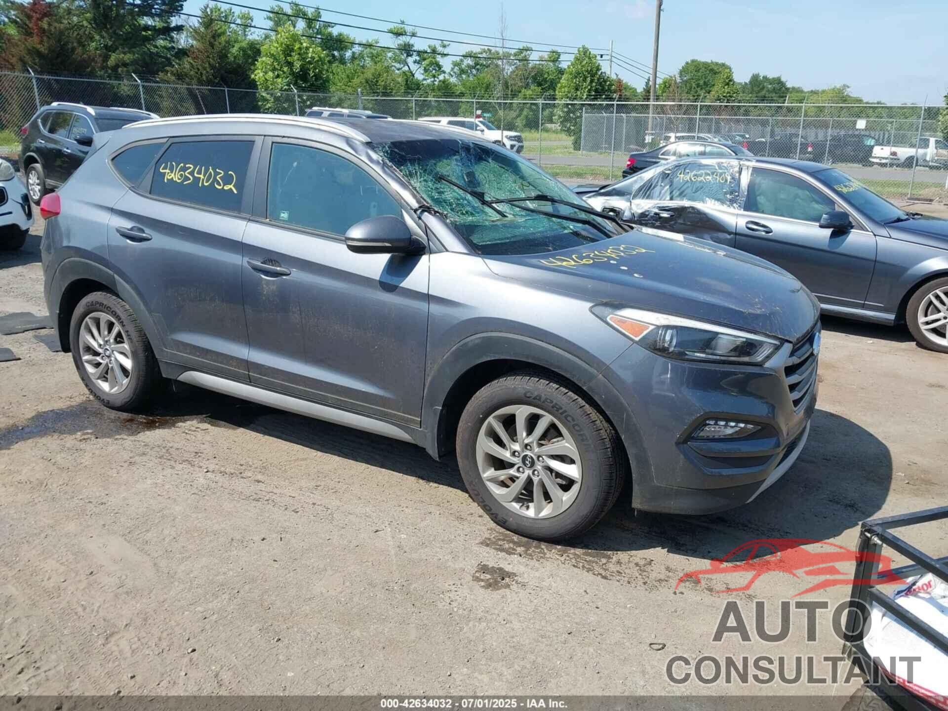 HYUNDAI TUCSON 2017 - KM8J3CA27HU341005