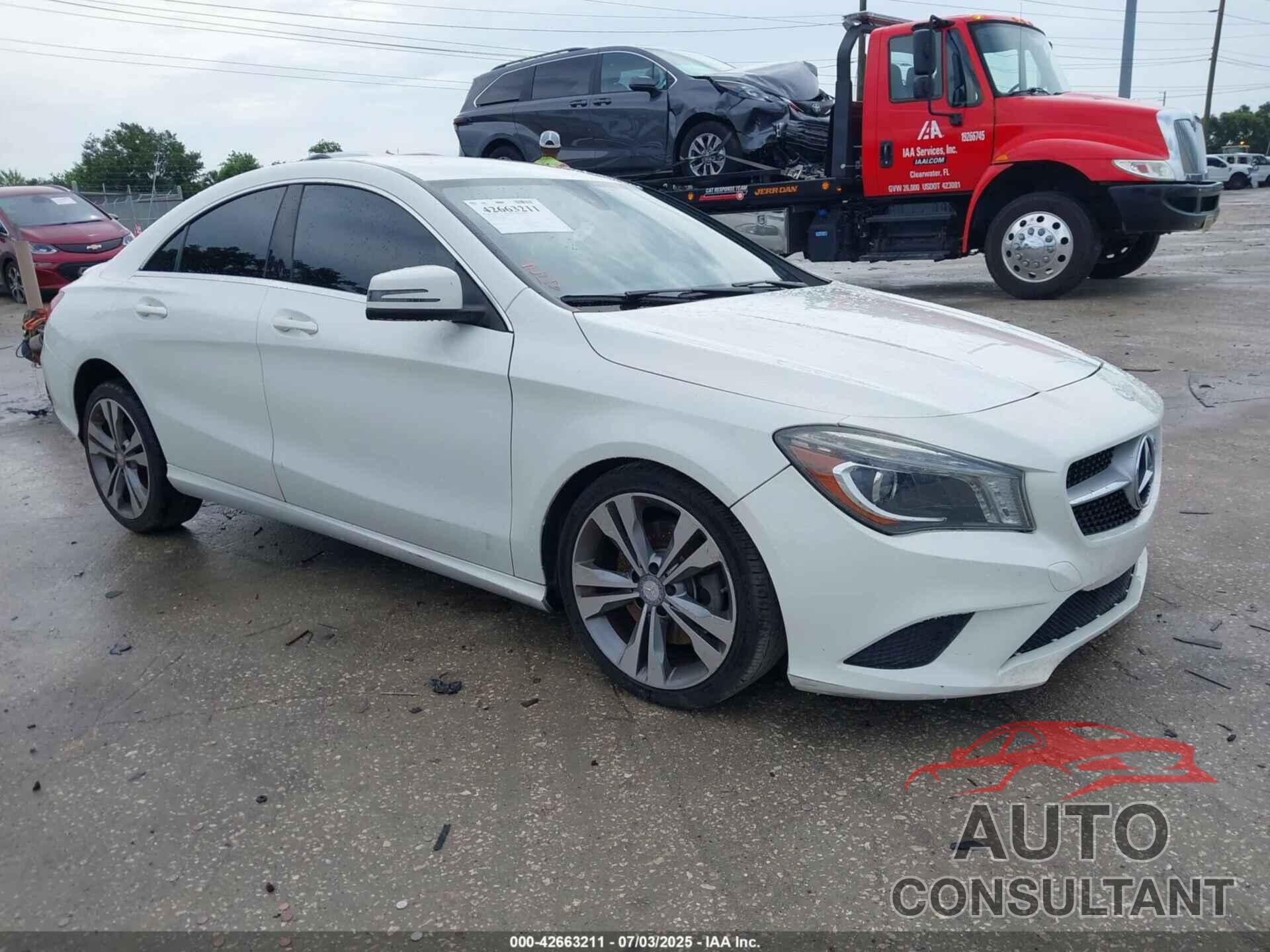 MERCEDES-BENZ CLA 250 2015 - WDDSJ4EB7FN164967