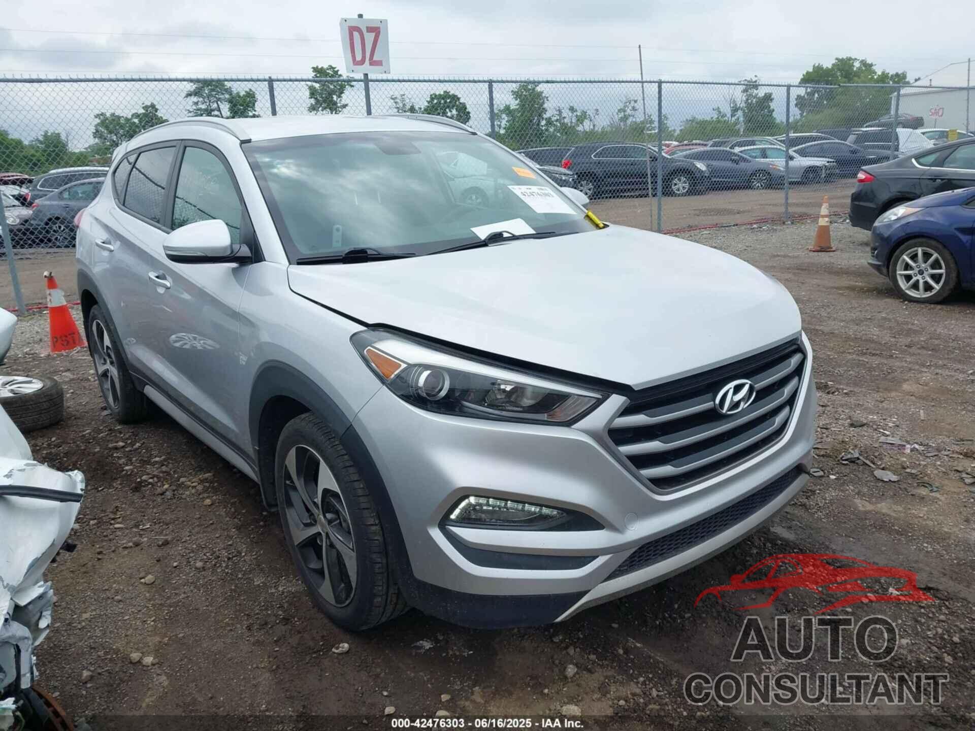 HYUNDAI TUCSON 2017 - KM8J3CA20HU539067