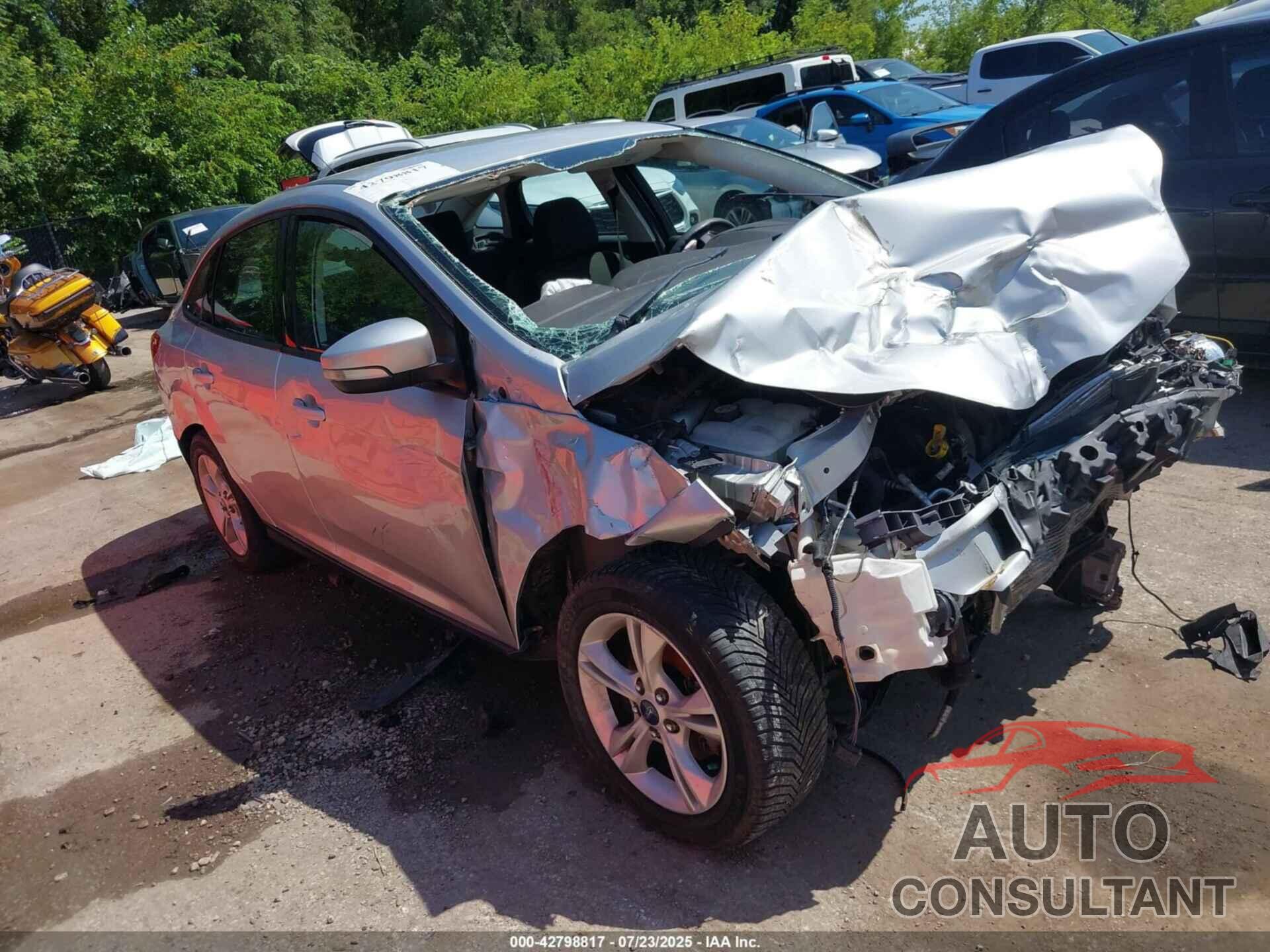 FORD FOCUS 2014 - 1FADP3F23EL441690