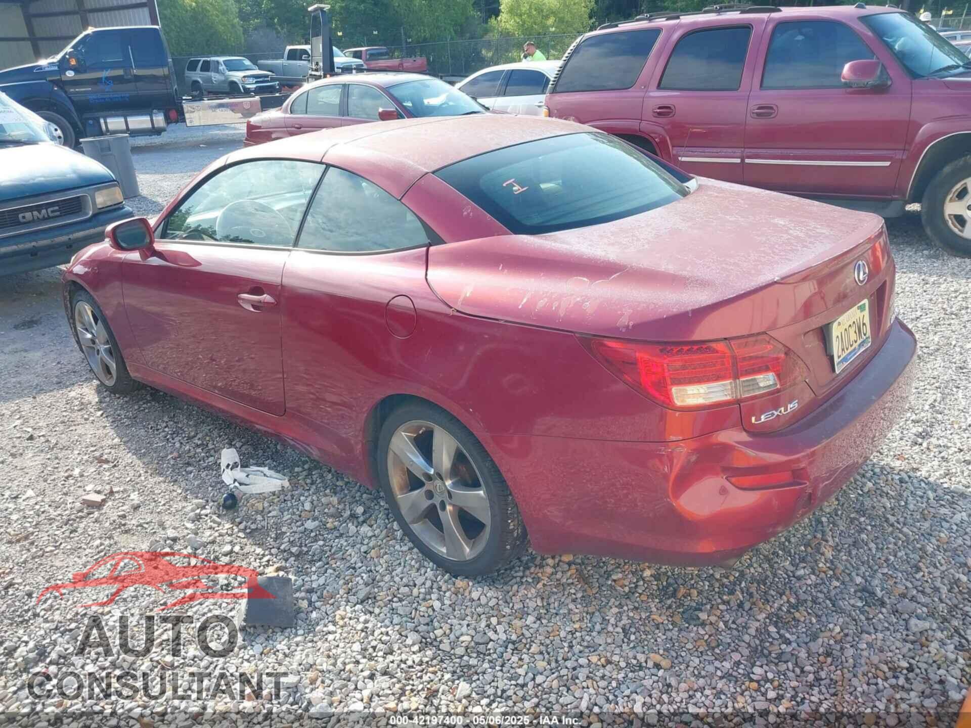 LEXUS IS 250C 2010 - JTHFF2C23A2500739