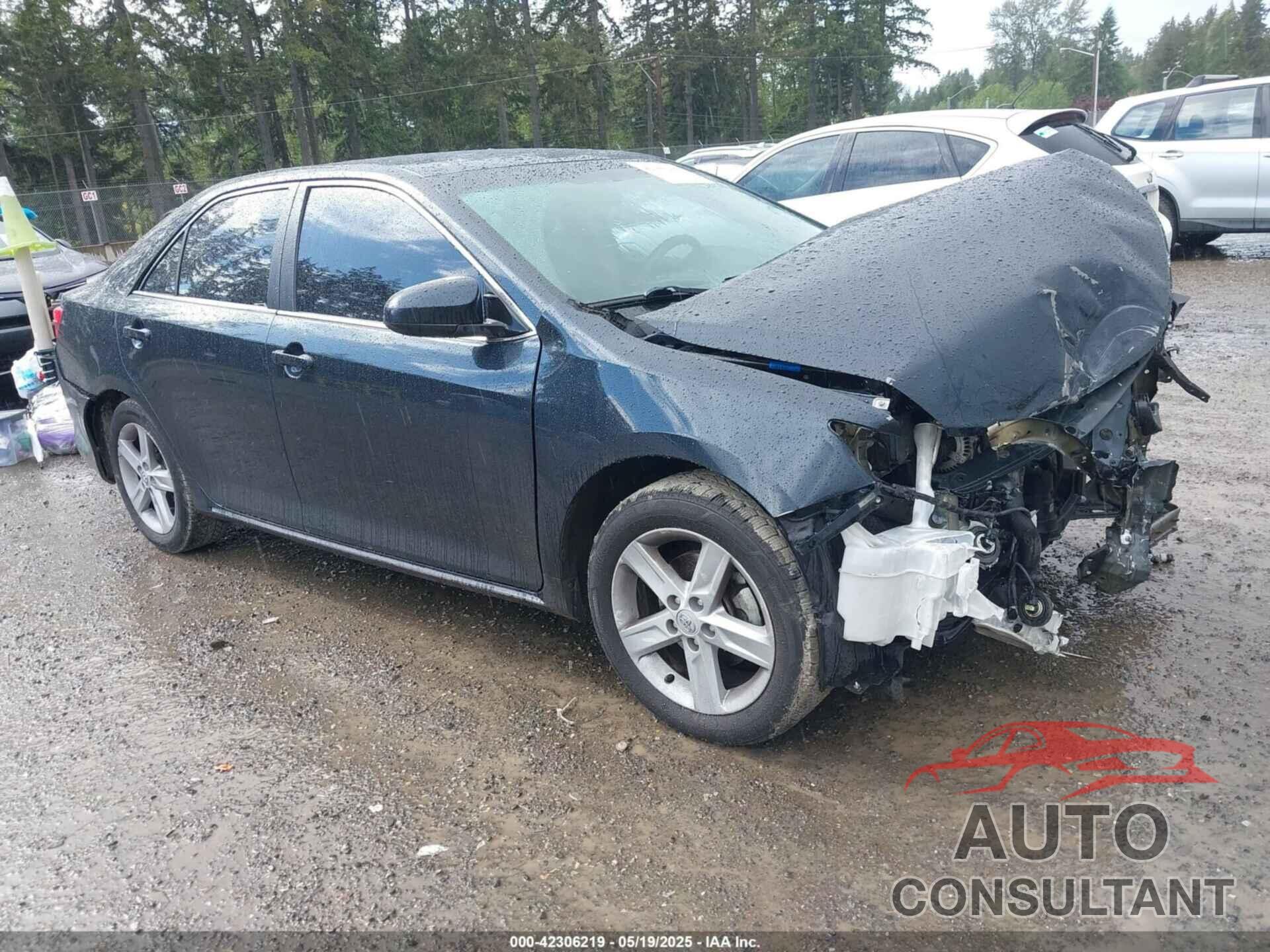 TOYOTA CAMRY 2013 - 4T4BF1FK7DR311804