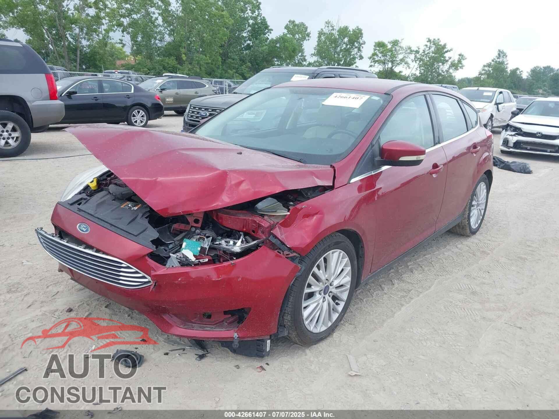 FORD FOCUS 2016 - 1FADP3N22GL330519