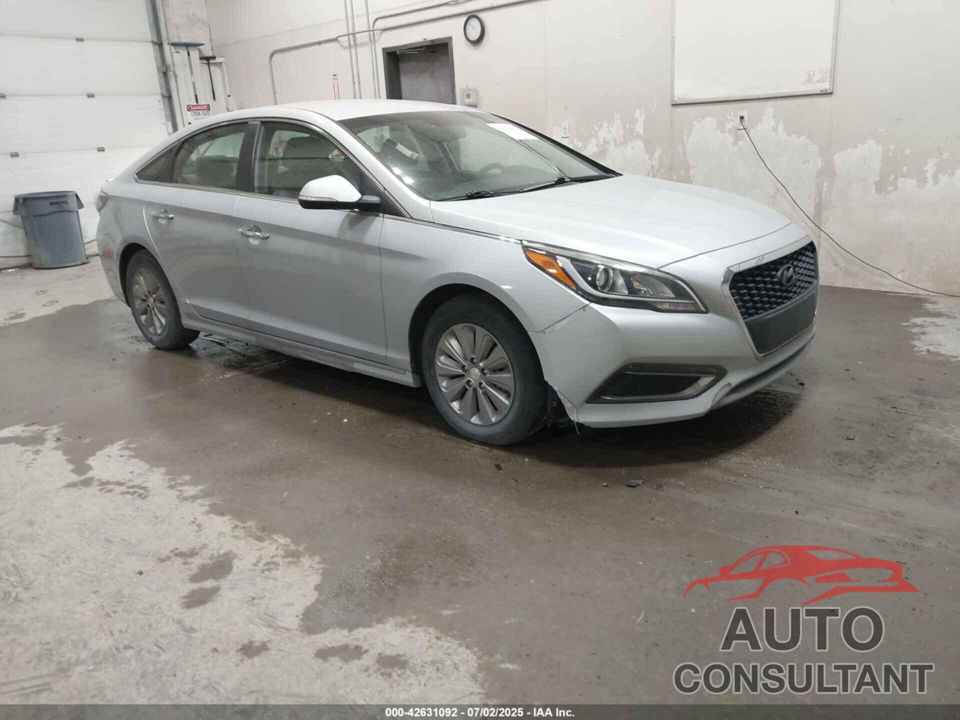 HYUNDAI SONATA HYBRID 2017 - KMHE24L37HA063479