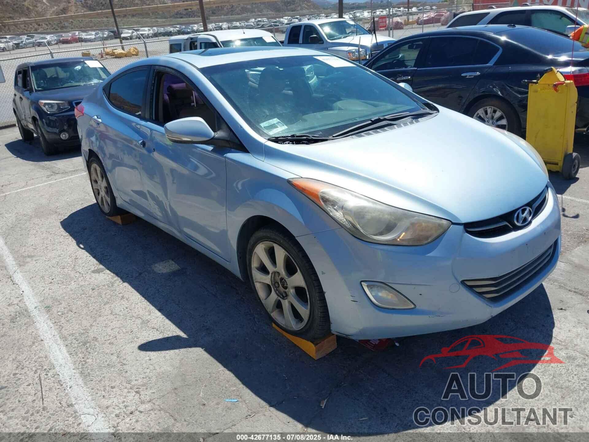 HYUNDAI ELANTRA 2012 - KMHDH4AE4CU255478