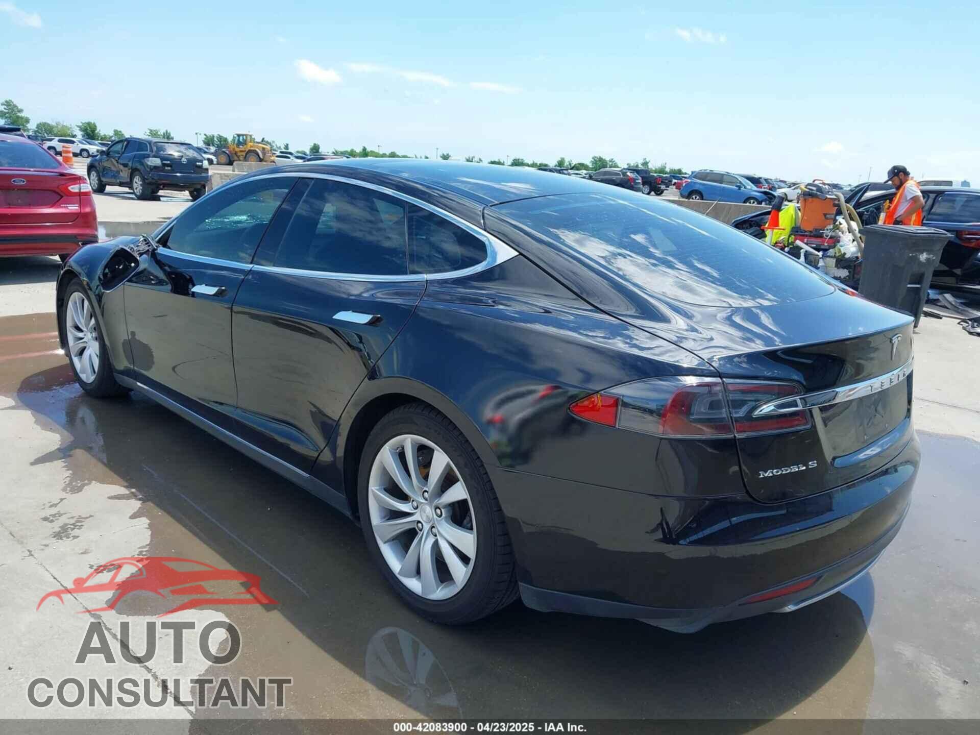 TESLA MODEL S 2015 - 5YJSA1S27FF097623