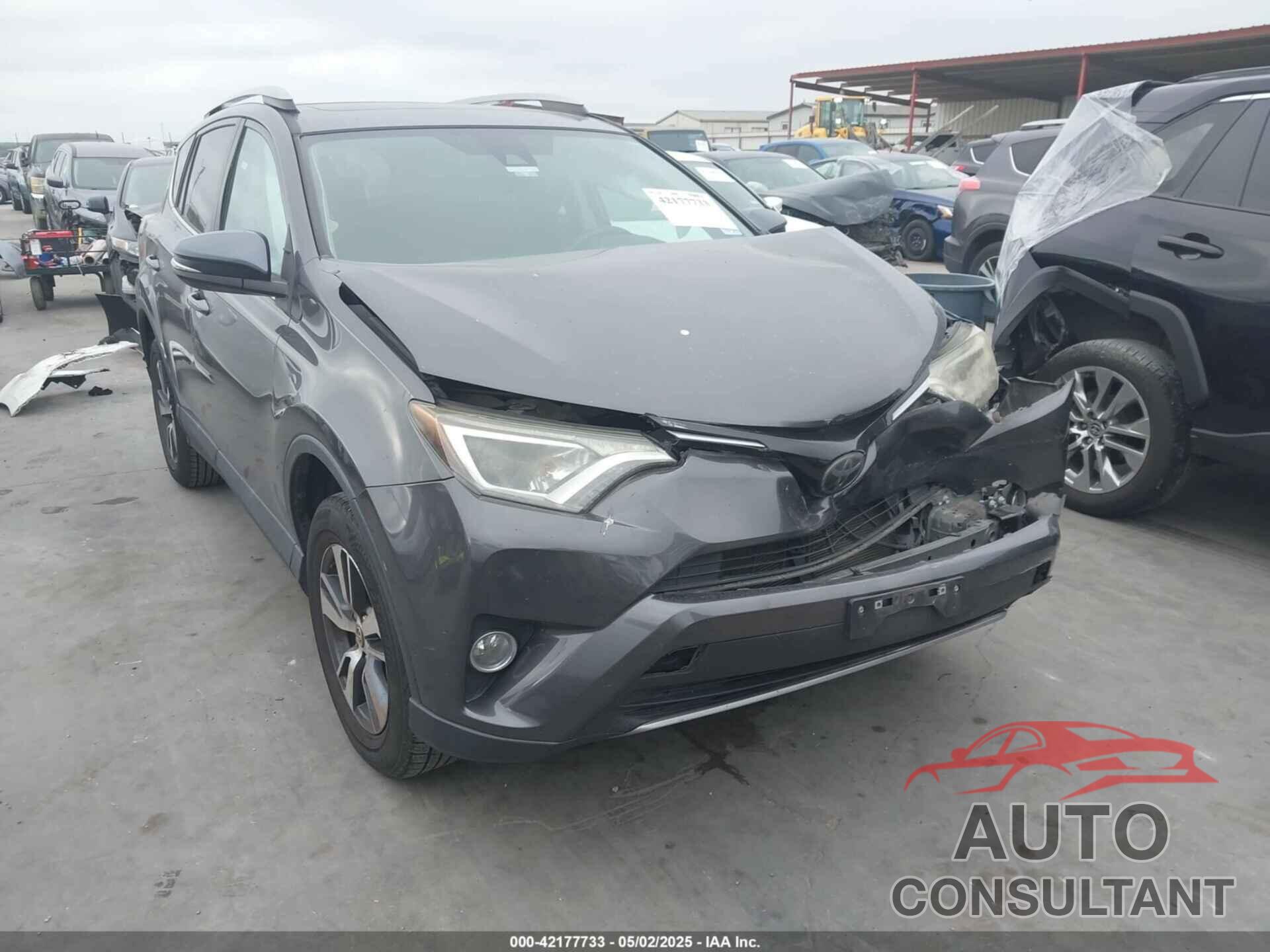 TOYOTA RAV4 2018 - 2T3WFREV1JW512476