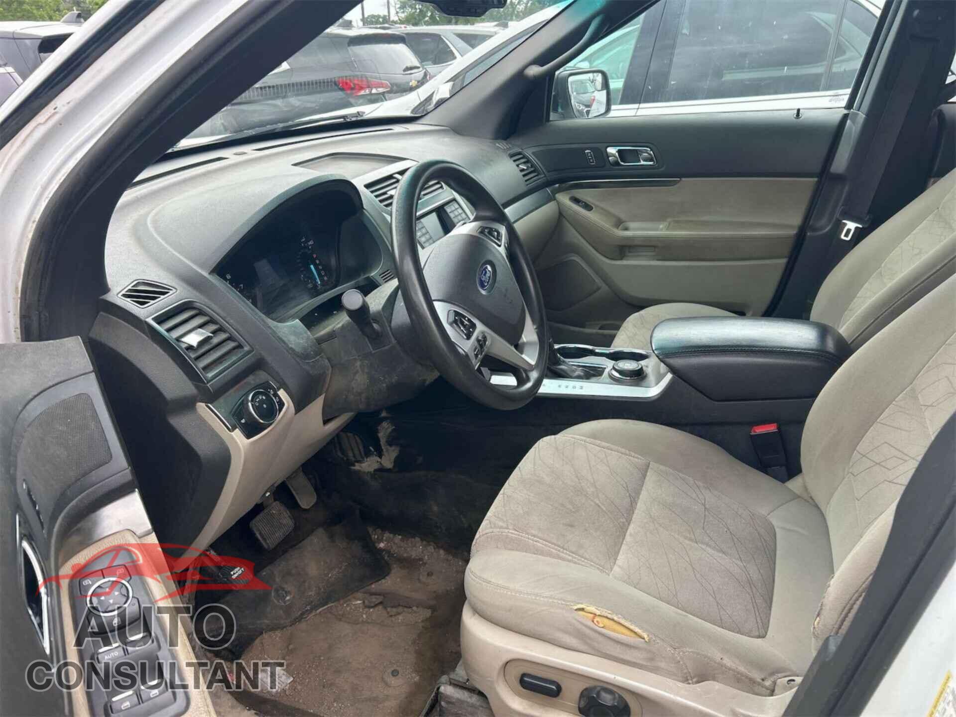 FORD EXPLORER 2015 - 1FM5K8B80FGB33211