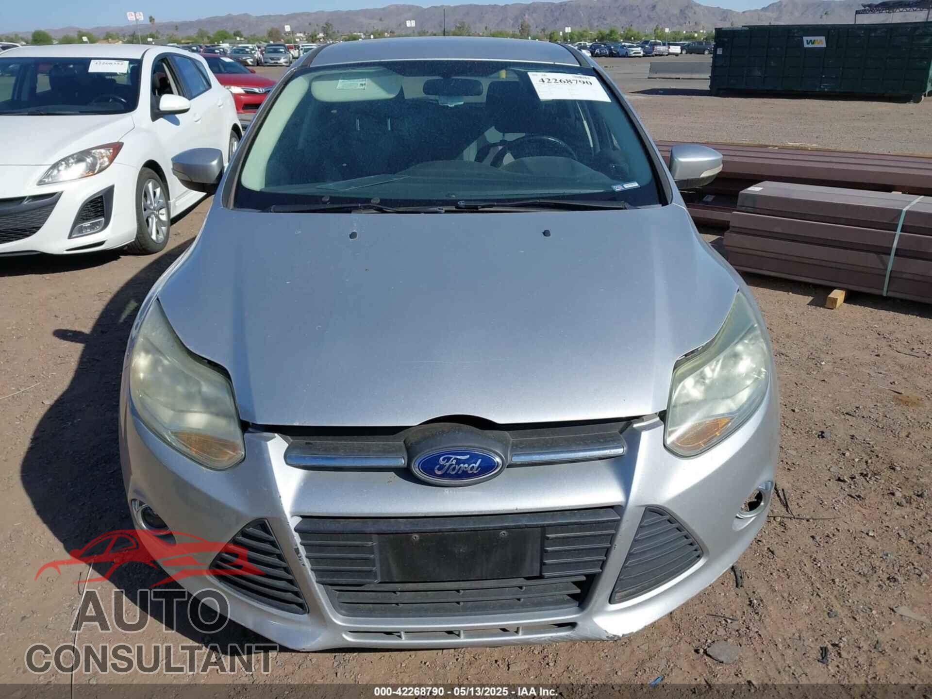 FORD FOCUS 2014 - 1FADP3K28EL460287