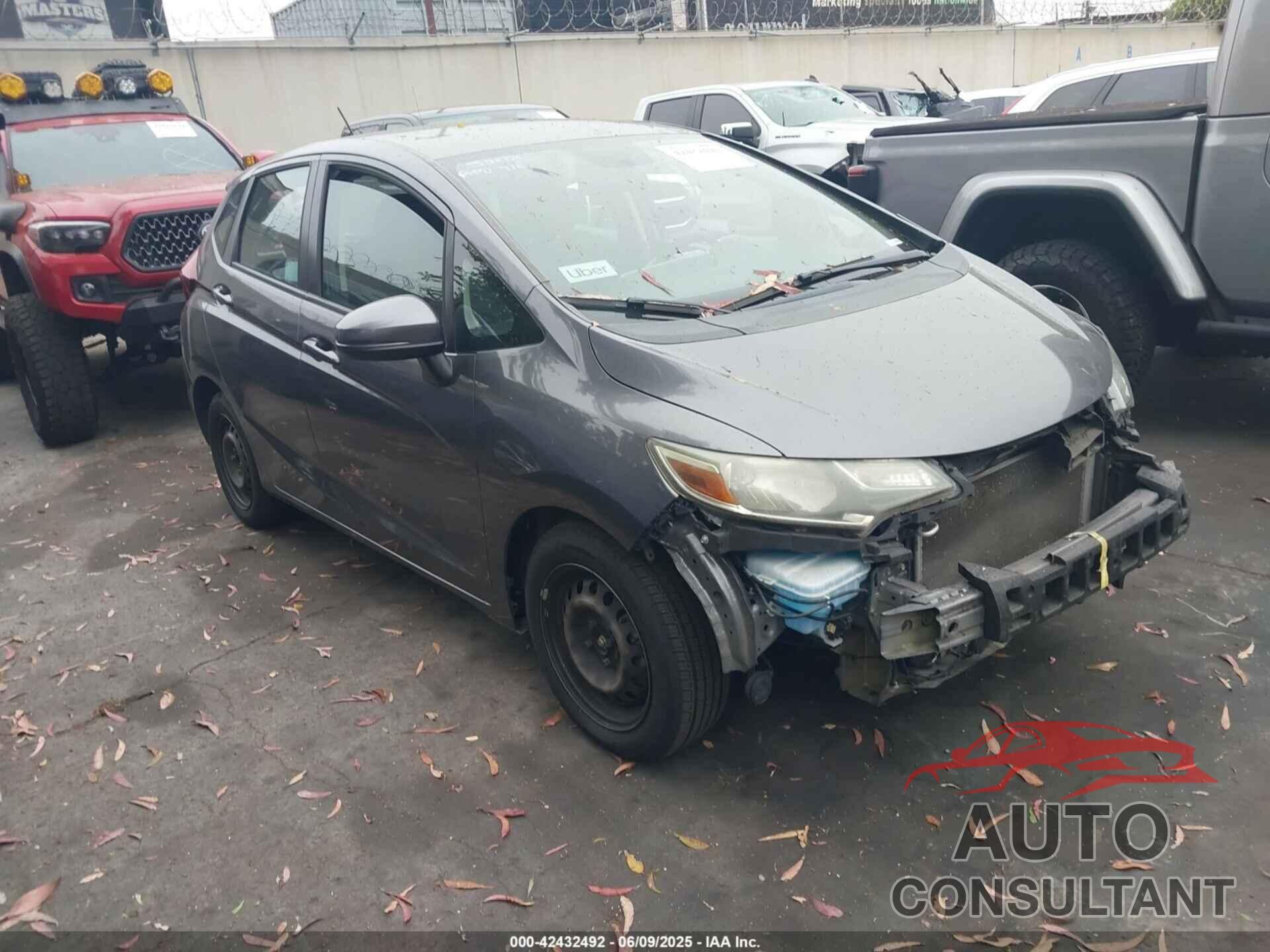 HONDA FIT 2020 - 3HGGK5H40LM701895