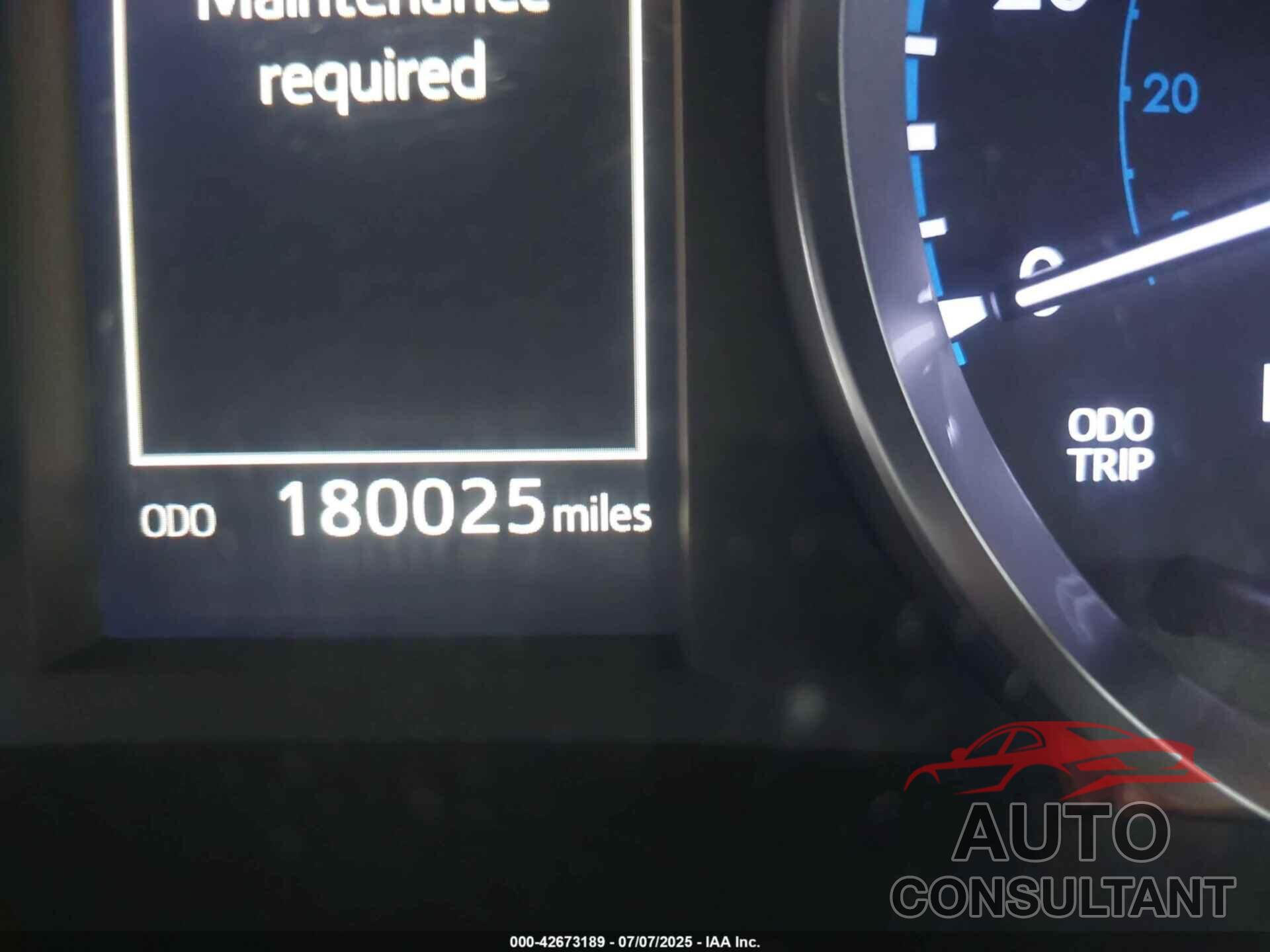 TOYOTA HIGHLANDER 2018 - 5TDBZRFH8JS875311