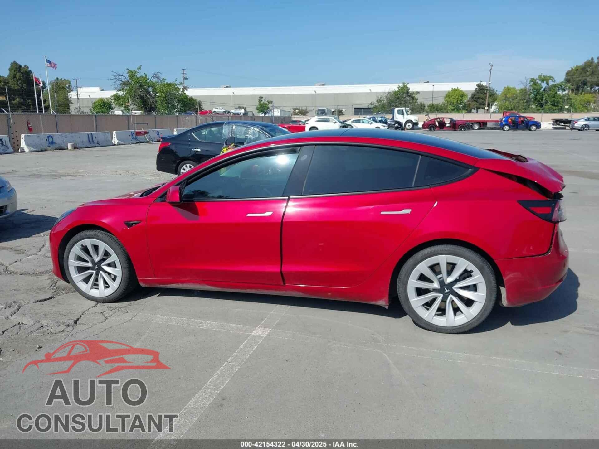TESLA MODEL 3 2021 - 5YJ3E1EB4MF936743