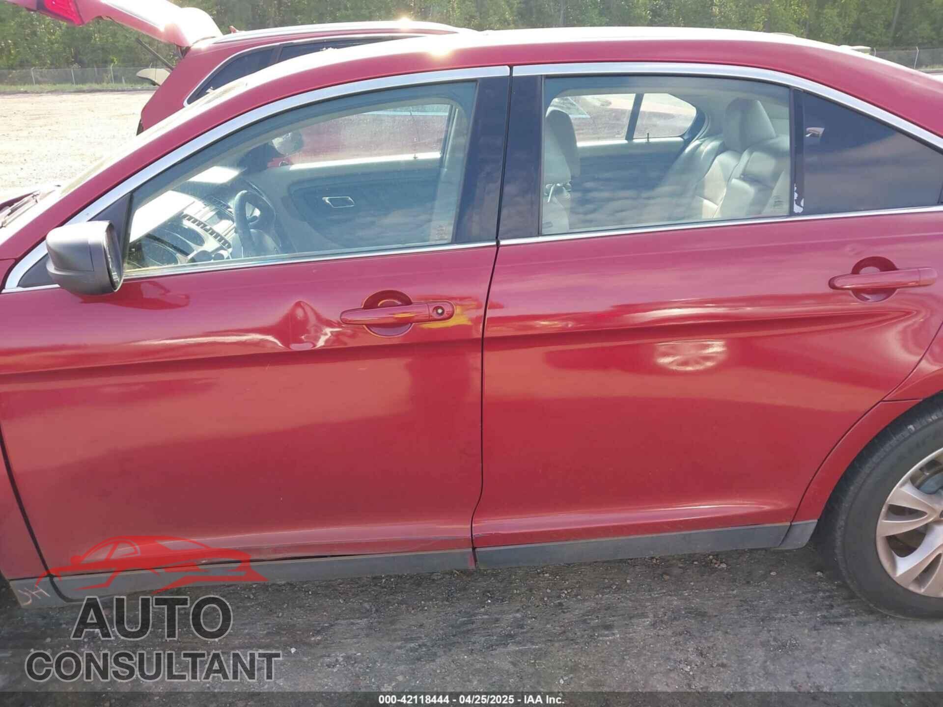 FORD TAURUS 2012 - 1FAHP2EW6CG112018