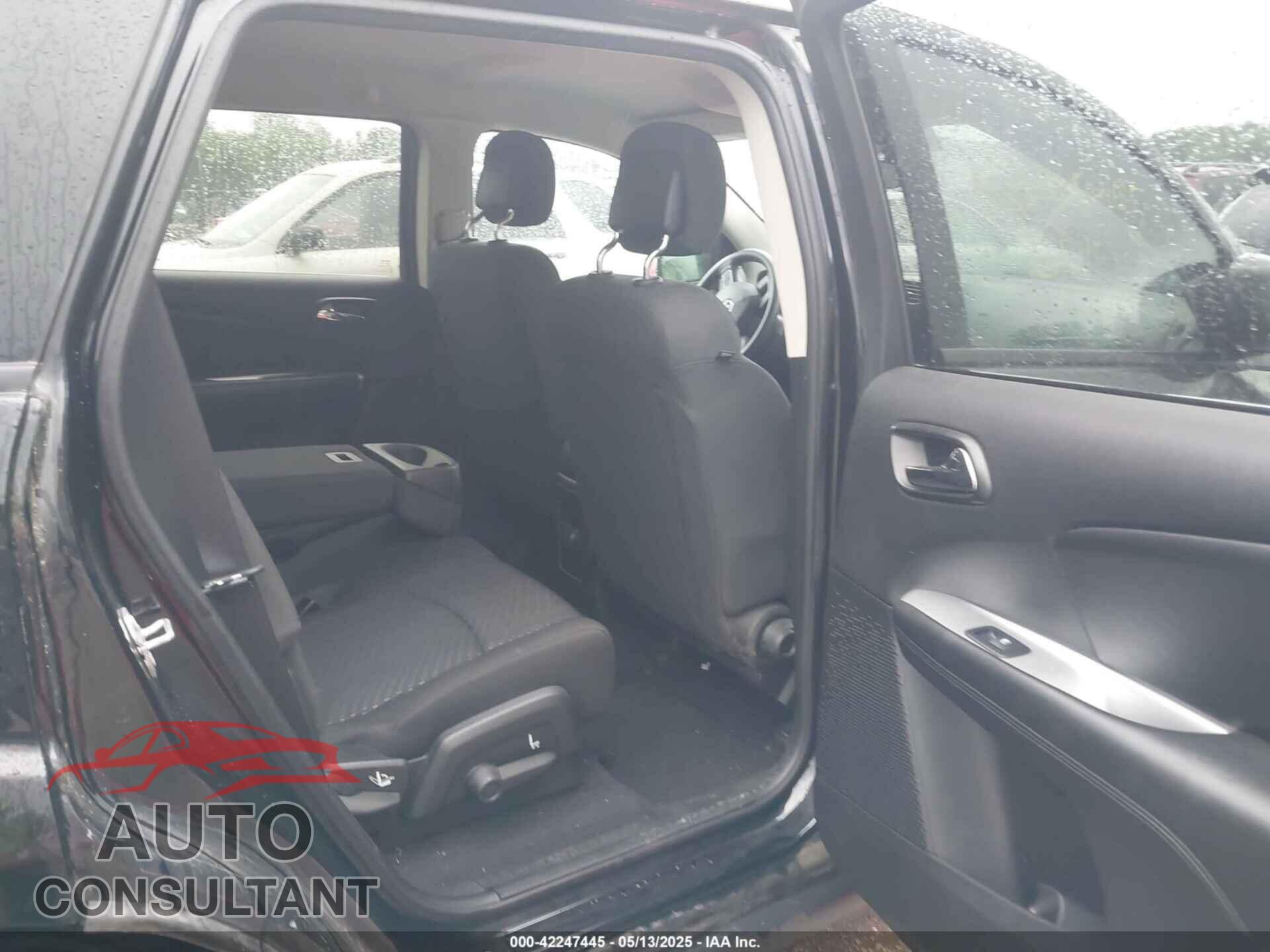 DODGE JOURNEY 2017 - 3C4PDCAB1HT707613