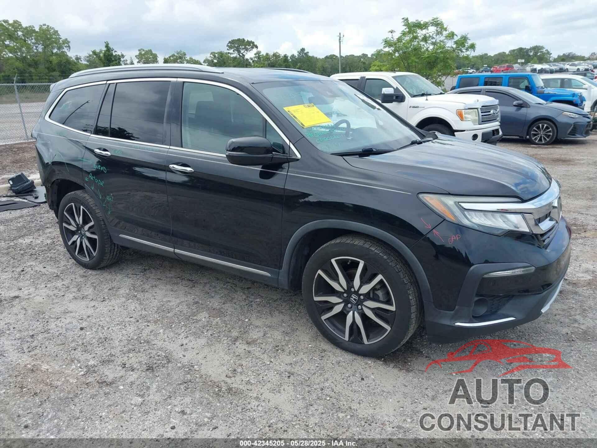 HONDA PILOT 2019 - 5FNYF5H63KB010081