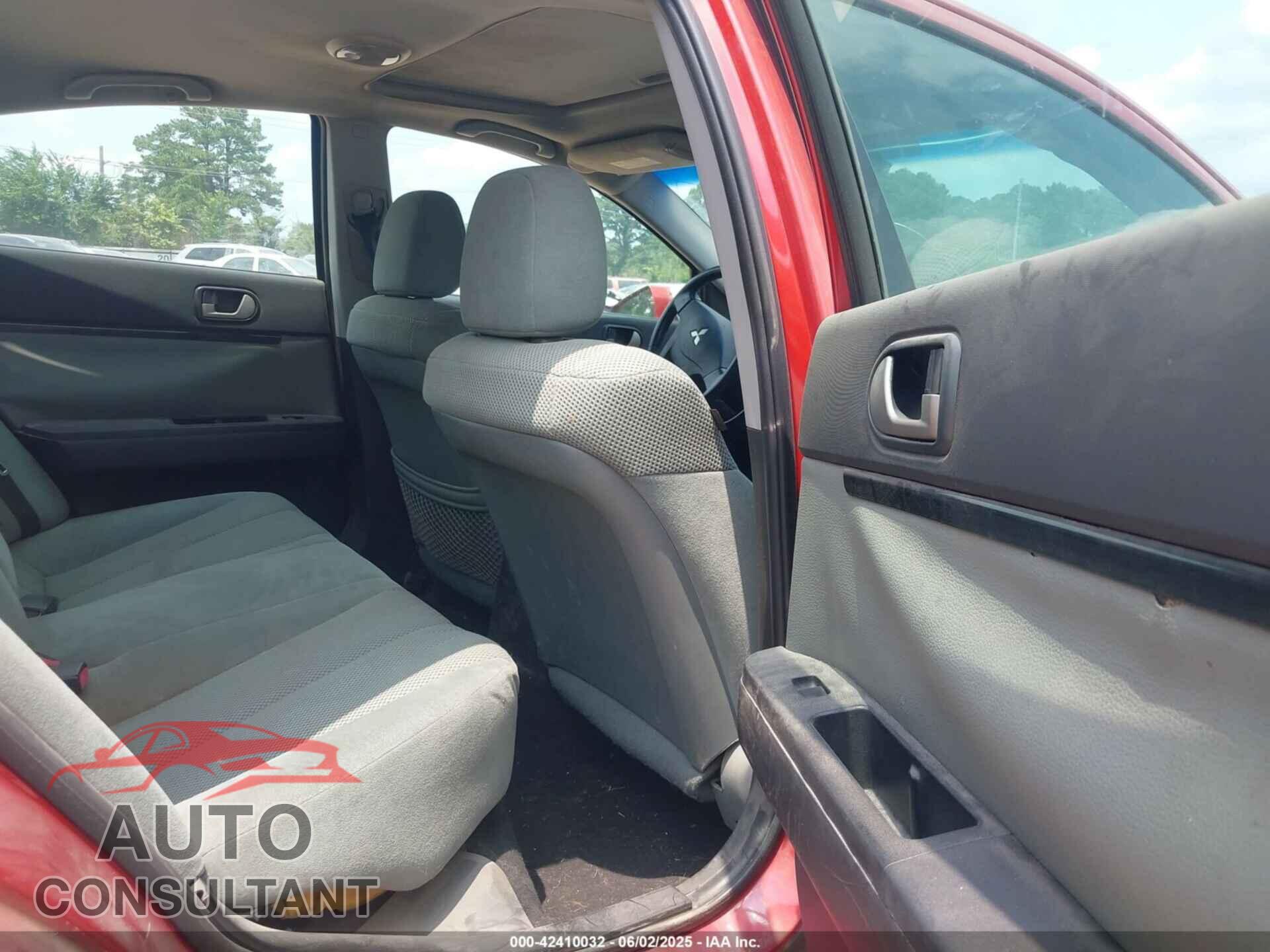 MITSUBISHI GALANT 2011 - 4A32B3FF8BE031404