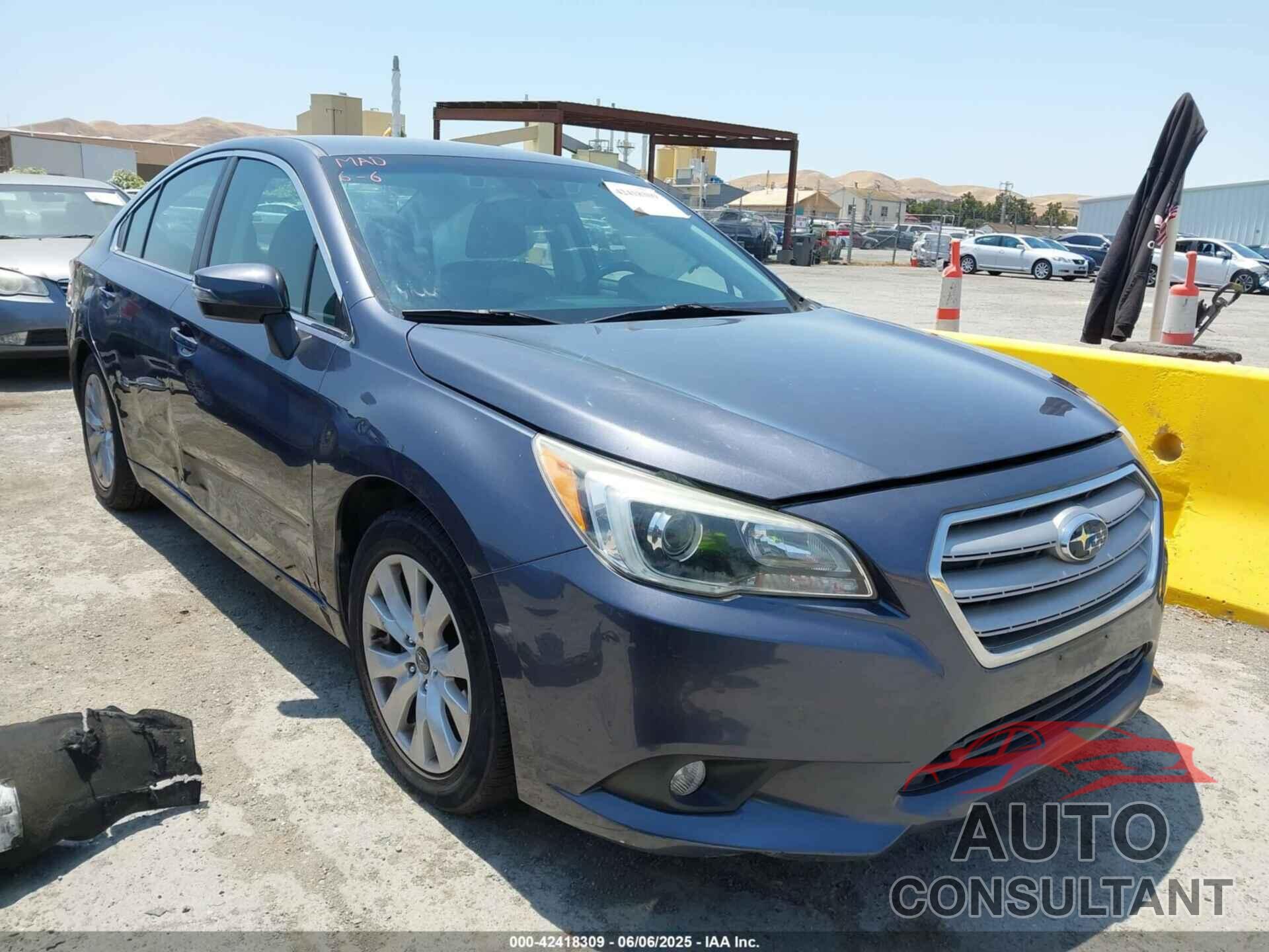SUBARU LEGACY 2015 - 4S3BNAF69F3044078