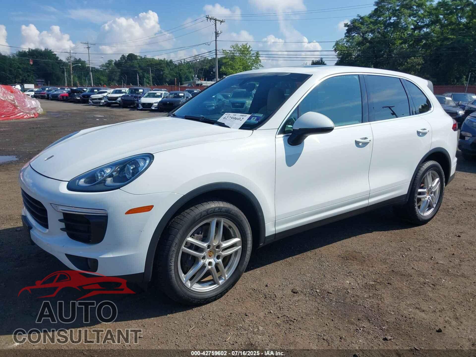 PORSCHE CAYENNE 2016 - WP1AA2A29GKA09130