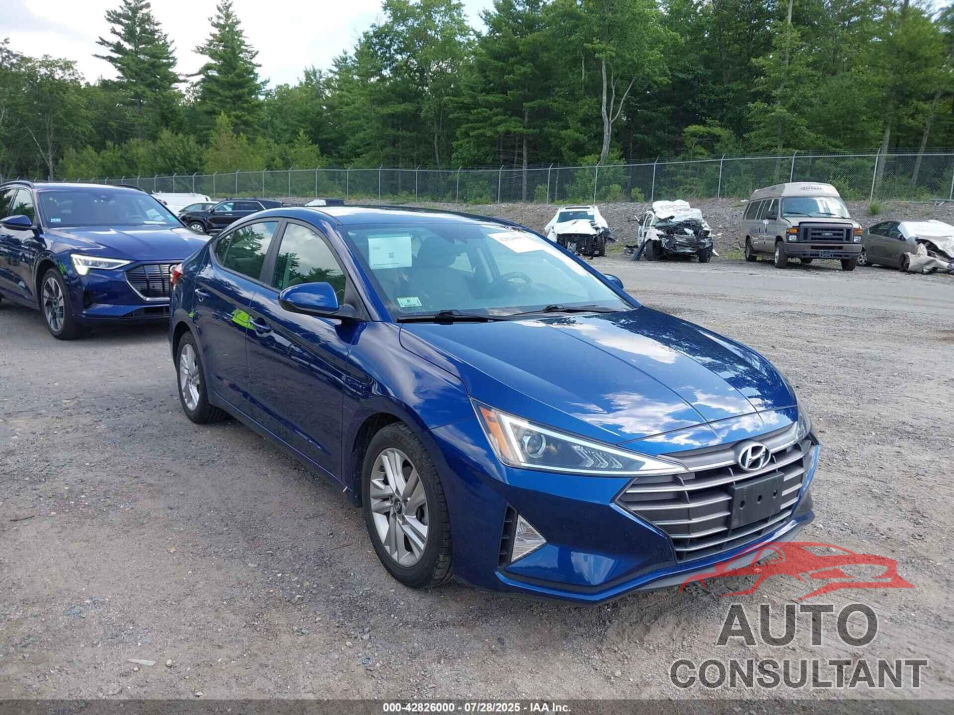 HYUNDAI ELANTRA 2019 - 5NPD84LF6KH438612