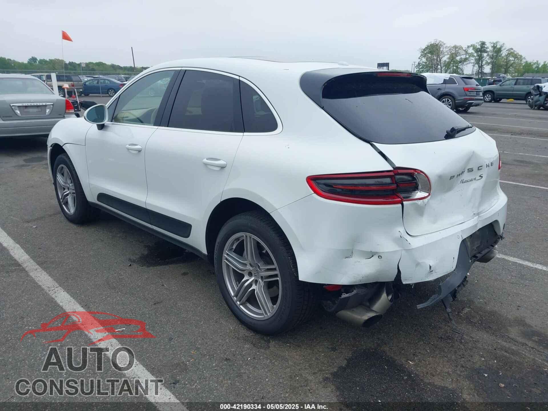 PORSCHE MACAN 2015 - WP1AB2A58FLB74358