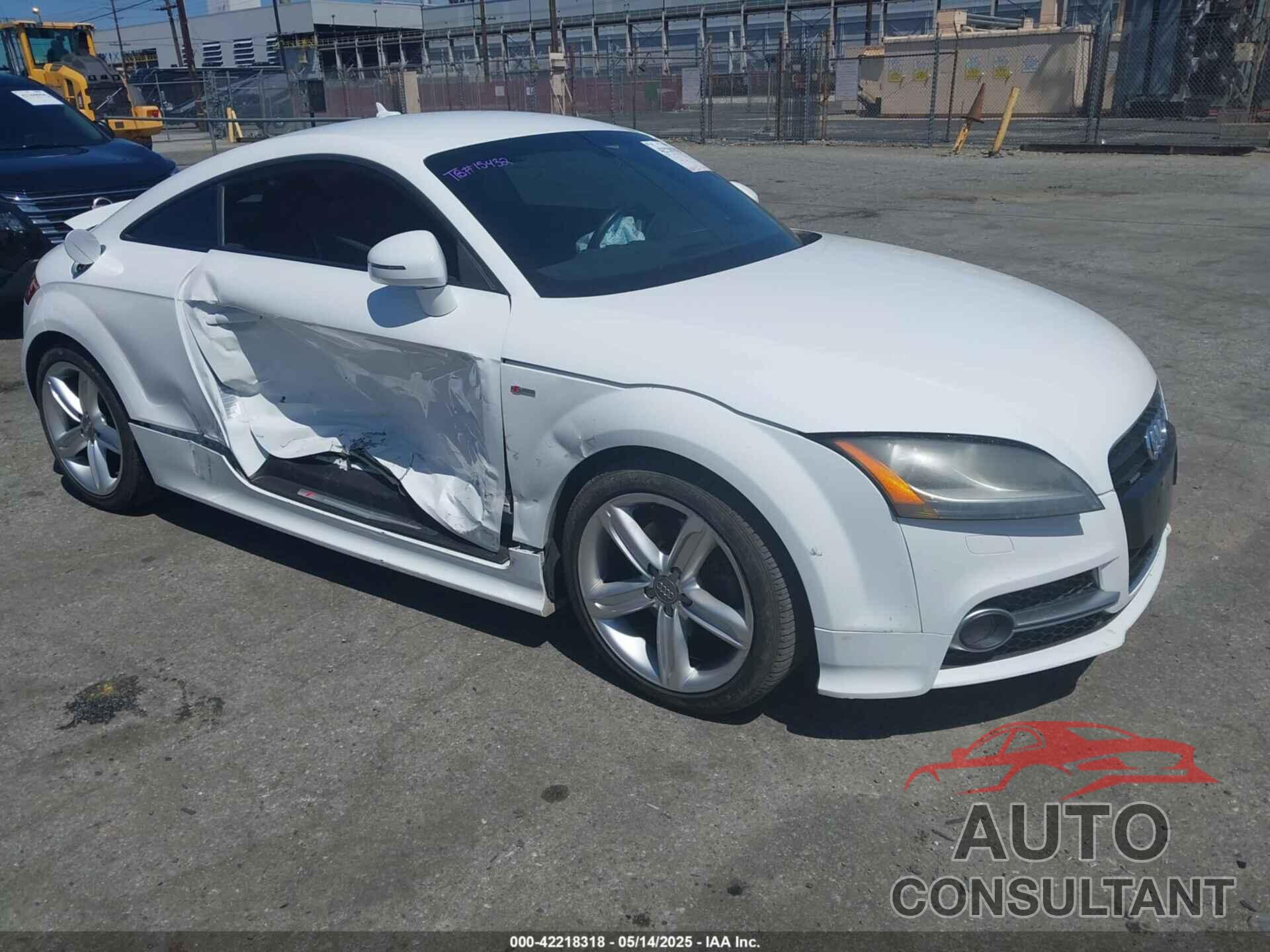AUDI TT 2014 - TRUBFAFK8E1000731