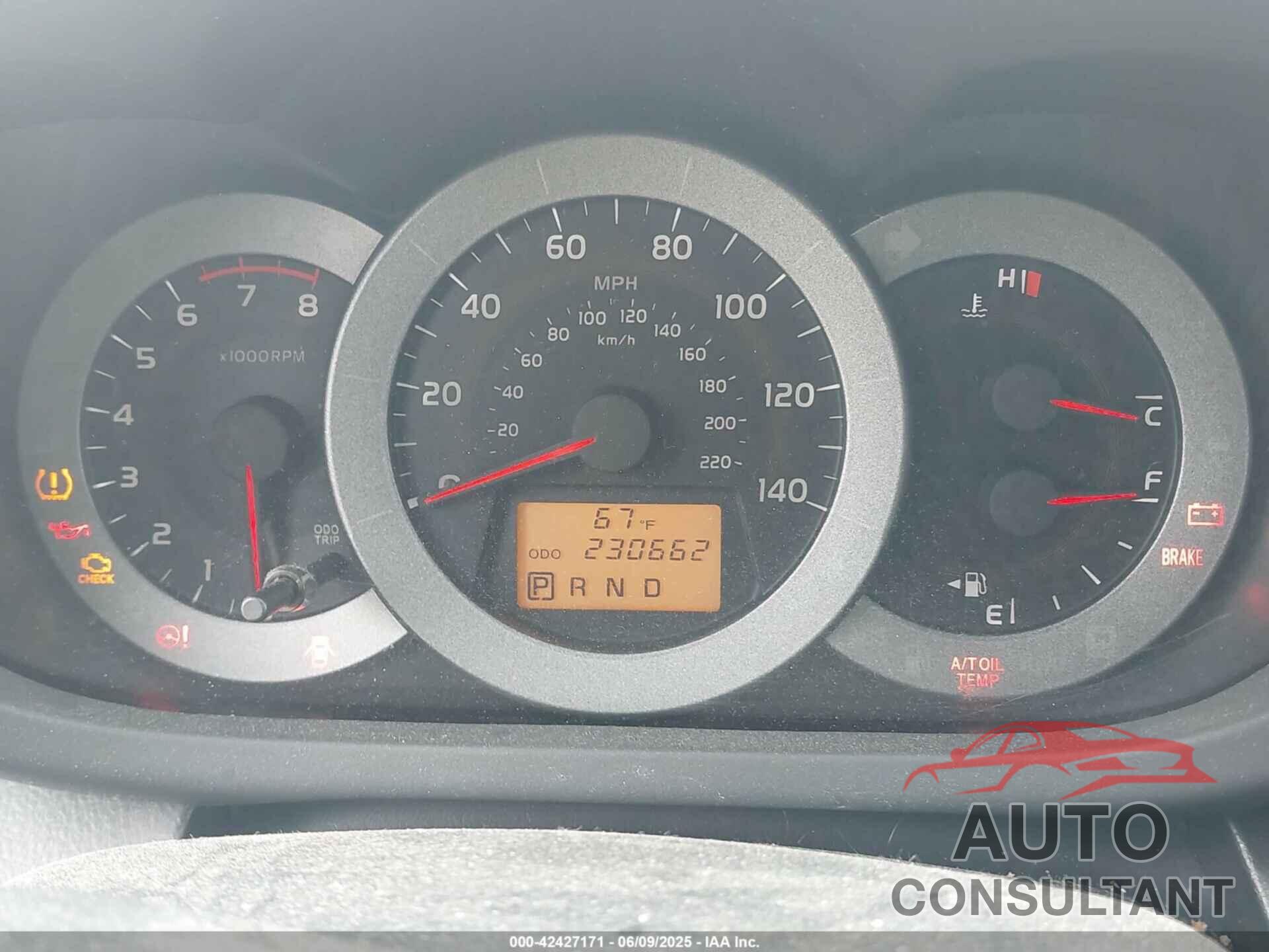 TOYOTA RAV4 2009 - JTMBF32V695006936